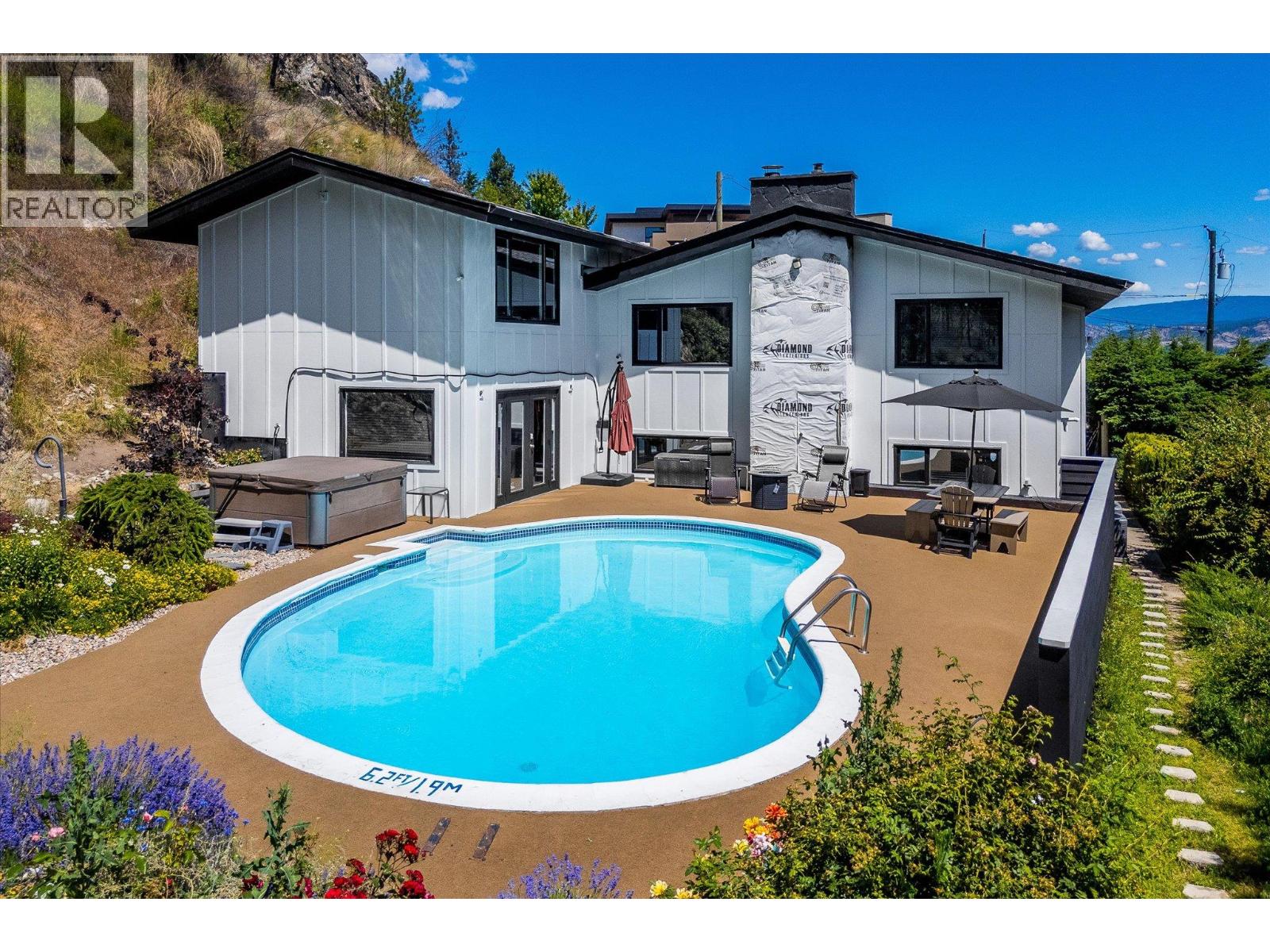 1084 Westside Road S, West Kelowna, British Columbia  V1Z 3S1 - Photo 3 - 10399492