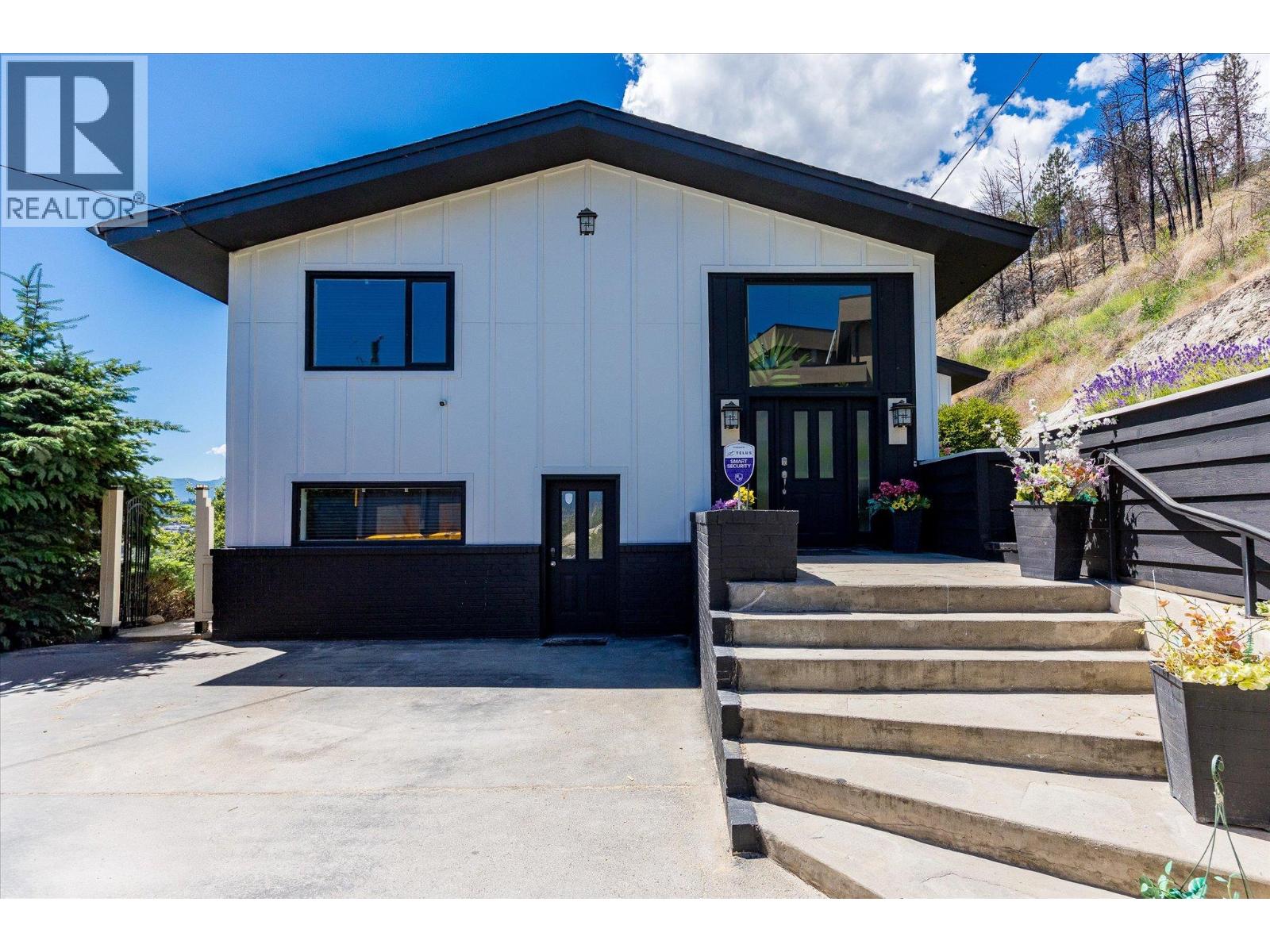 1084 Westside Road S, West Kelowna, British Columbia  V1Z 3S1 - Photo 4 - 10399492