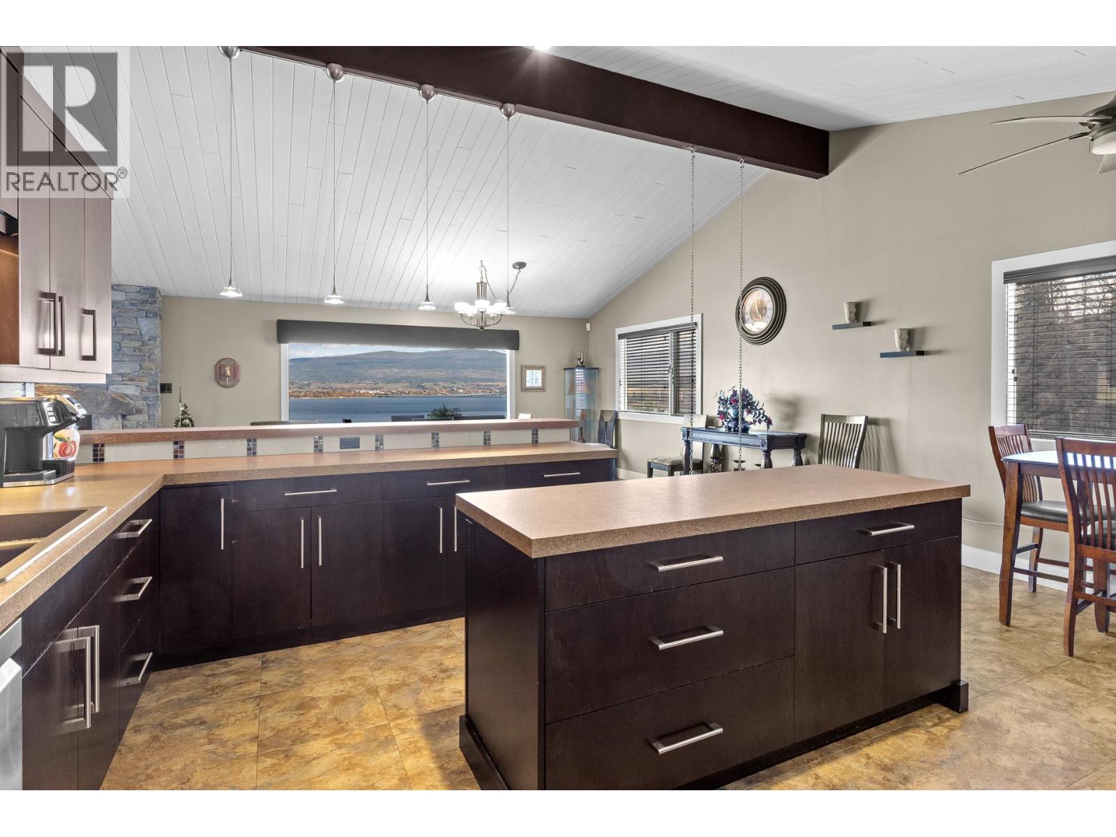 1084 Westside Road S, West Kelowna, British Columbia  V1Z 3S1 - Photo 7 - 10399492