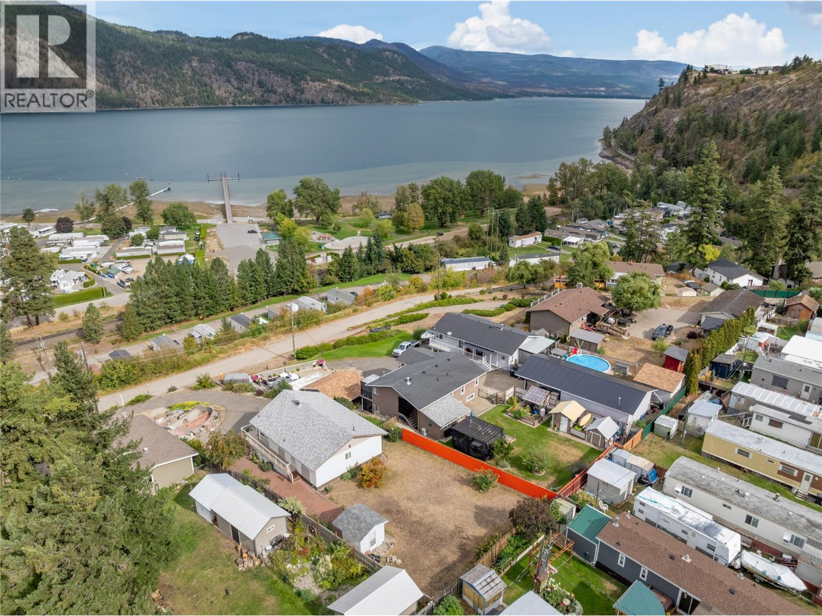 1225 Bay Drive, Chase, British Columbia  V0E 1M0 - Photo 6 - 10399301