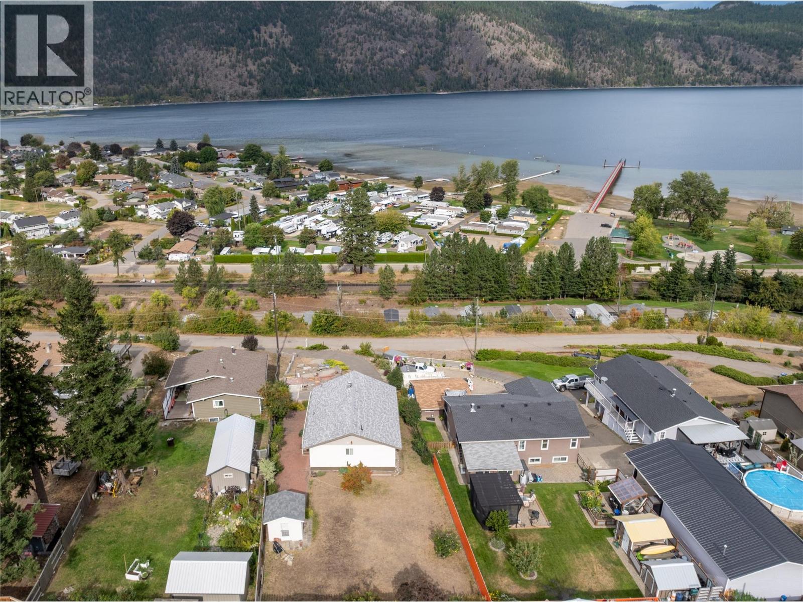1225 Bay Drive, Chase, British Columbia  V0E 1M0 - Photo 7 - 10399301