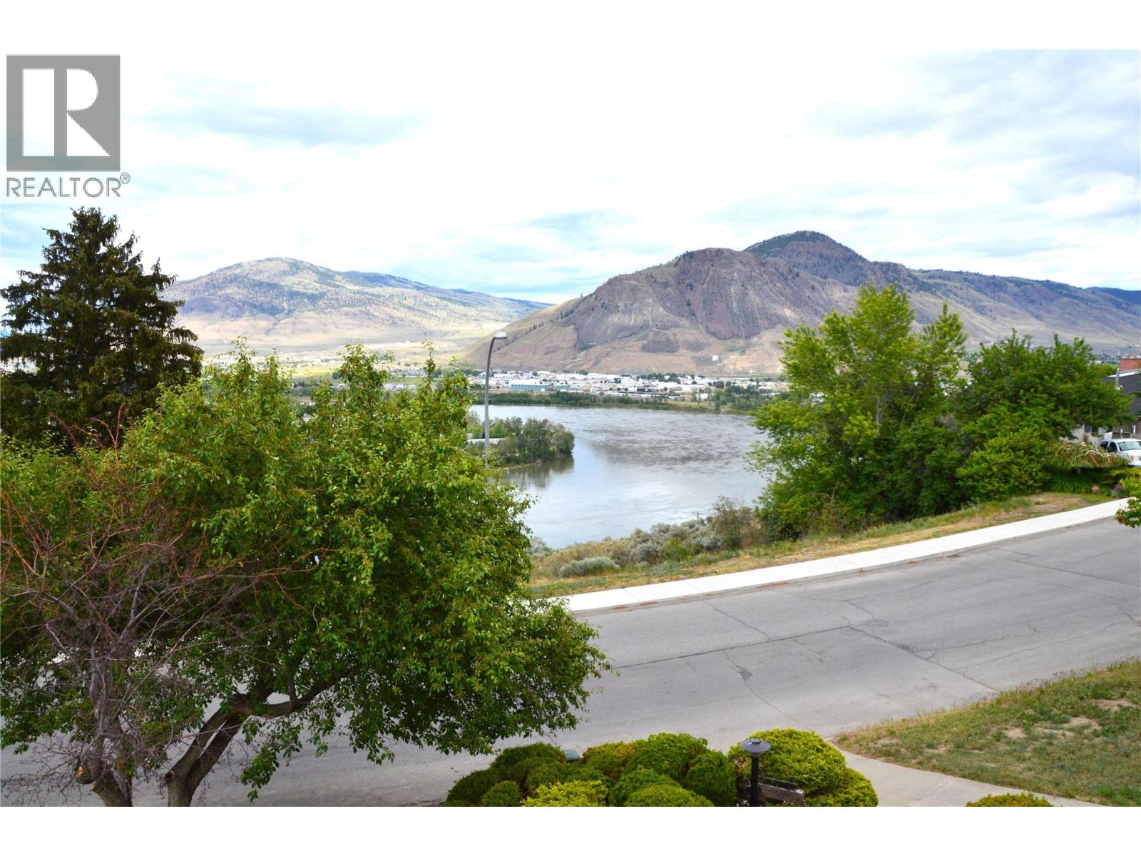507 Strathcona Terrace, Kamloops, British Columbia  V2C 1C2 - Photo 2 - 10399493