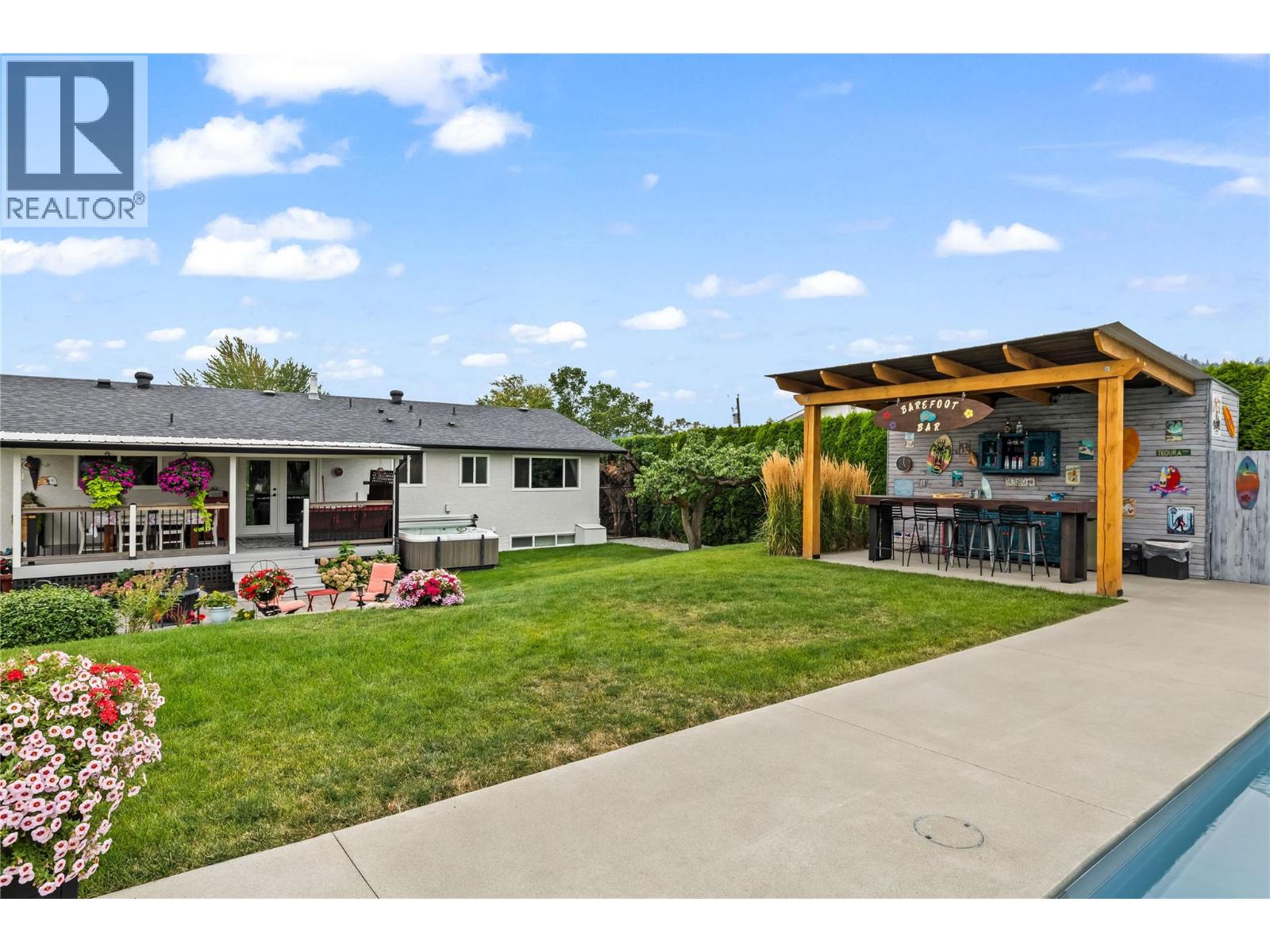 910 Westbrook Drive, West Kelowna, British Columbia  V1Z 1R3 - Photo 25 - 10399368