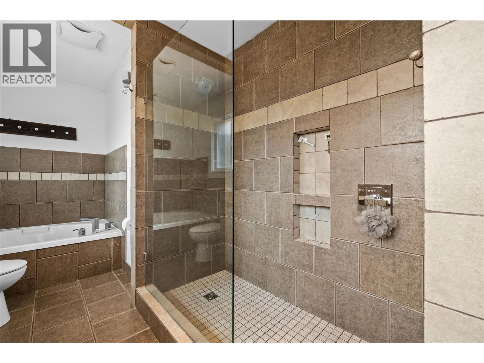 910 Westbrook Drive, West Kelowna, British Columbia  V1Z 1R3 - Photo 30 - 10399368