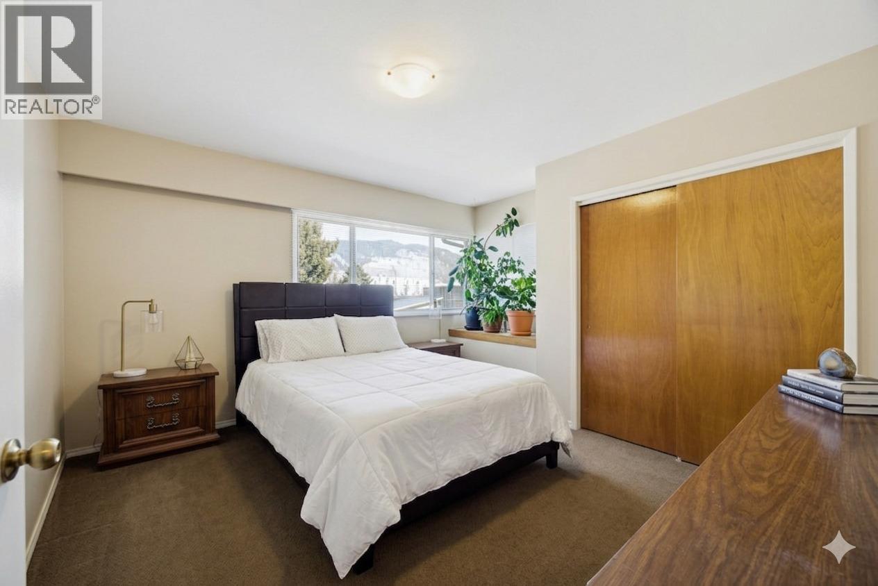 2768 Valleyview Drive, Kamloops, British Columbia  V2C 4E8 - Photo 12 - 10399456