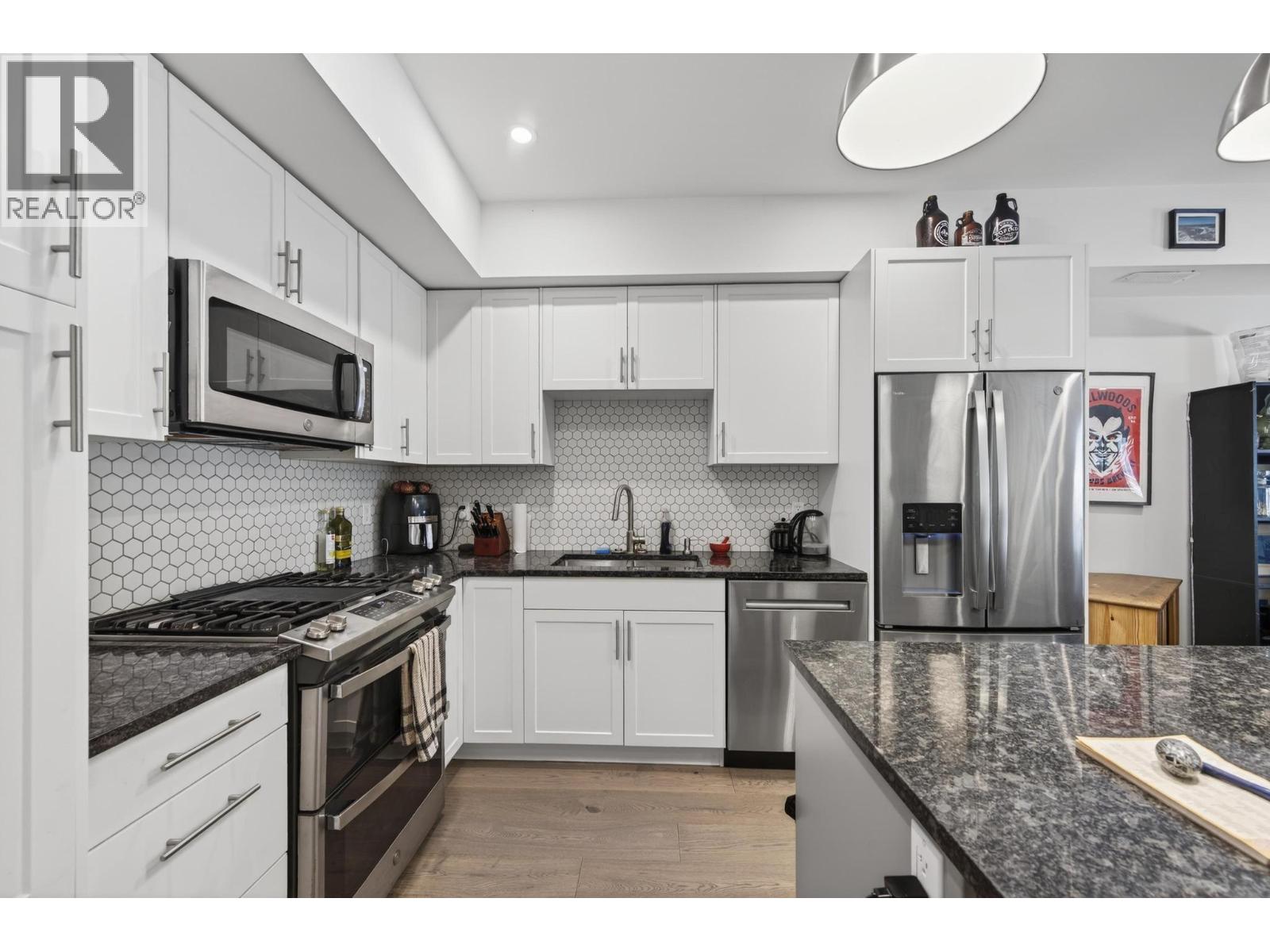 1512 Granite Drive Unit# 8, Golden, British Columbia  V0A 1H3 - Photo 10 - 10399454