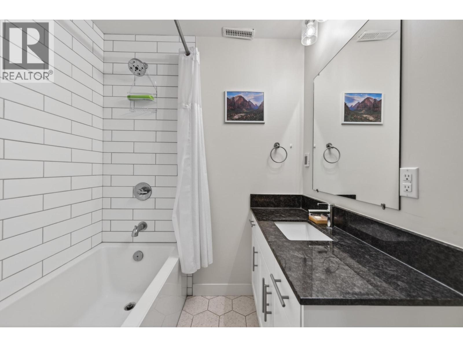 1512 Granite Drive Unit# 8, Golden, British Columbia  V0A 1H3 - Photo 15 - 10399454