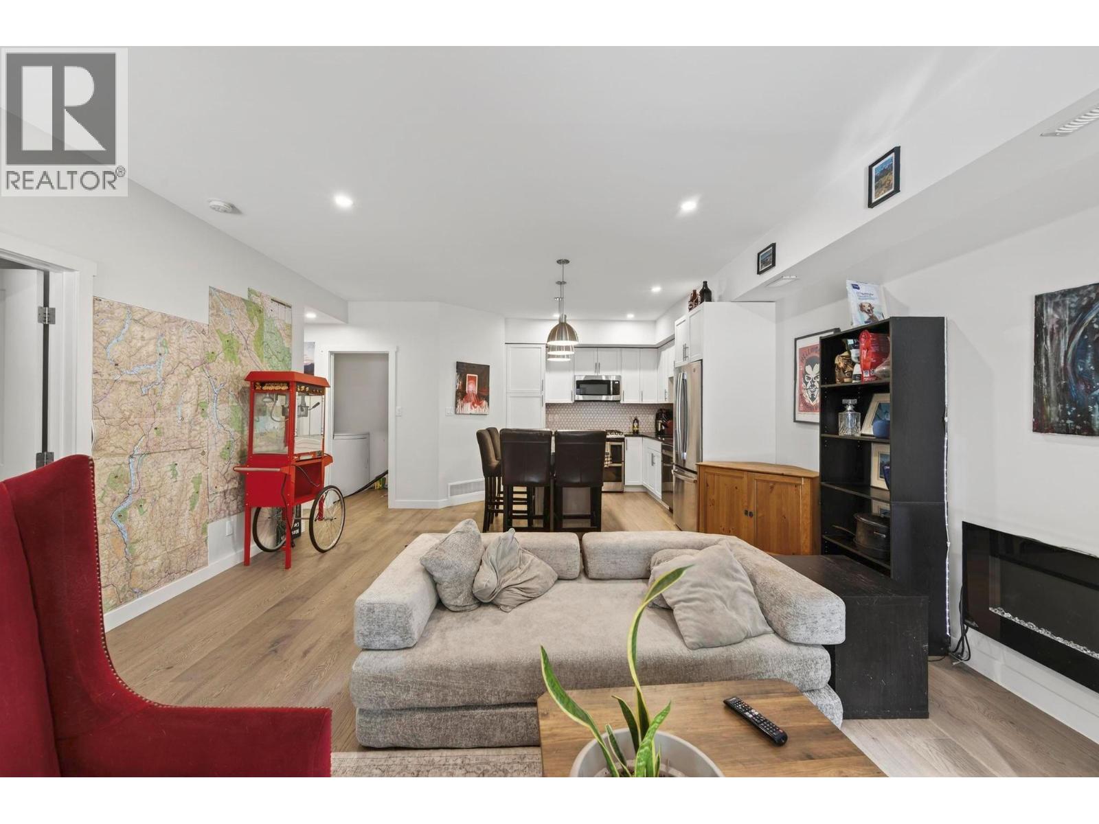 1512 Granite Drive Unit# 8, Golden, British Columbia  V0A 1H3 - Photo 4 - 10399454