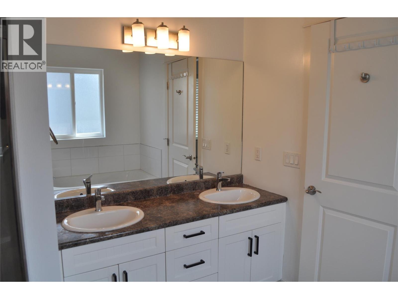2012 Elkridge Drive Lot# 464, West Kelowna, British Columbia  V4T 3J8 - Photo 19 - 10399431