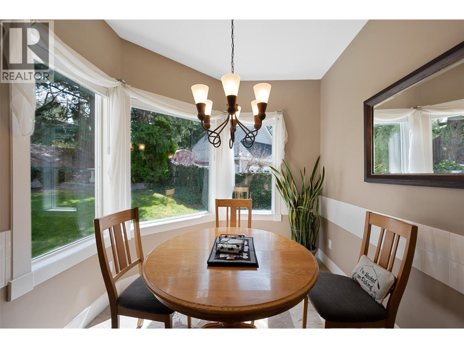 205 Merlin Court, Kelowna, British Columbia  V1V 1N2 - Photo 7 - 10399354