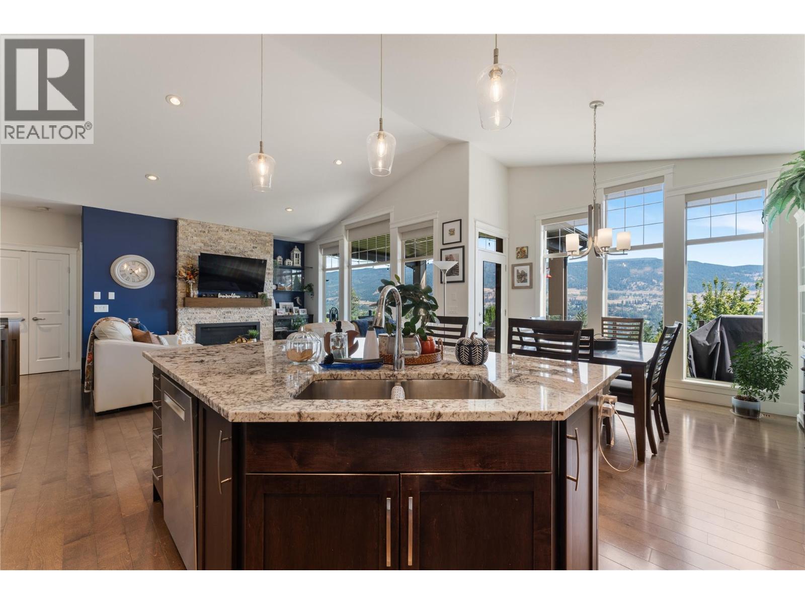 13011 East Ridge Drive, Lake Country, British Columbia  V4V 2P9 - Photo 13 - 10398964
