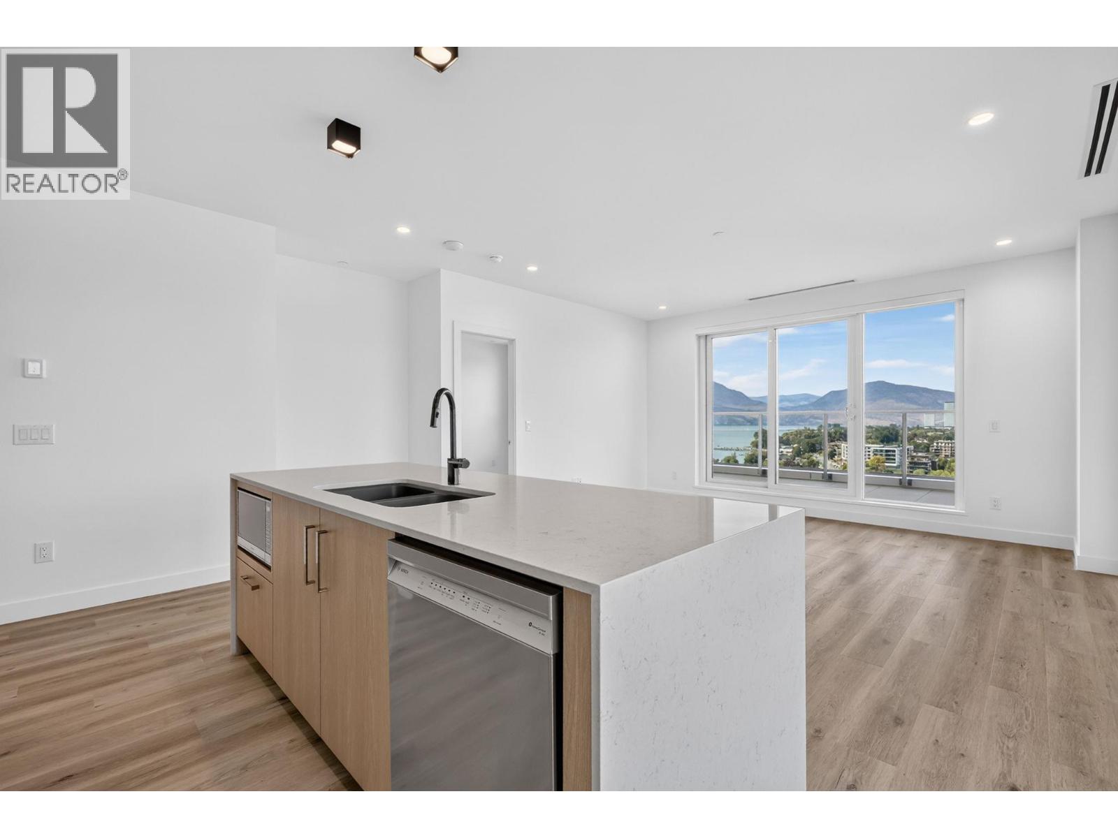 3300 Lakeshore Road Unit# 1303, Kelowna, British Columbia  V1W 0J9 - Photo 4 - 10399445
