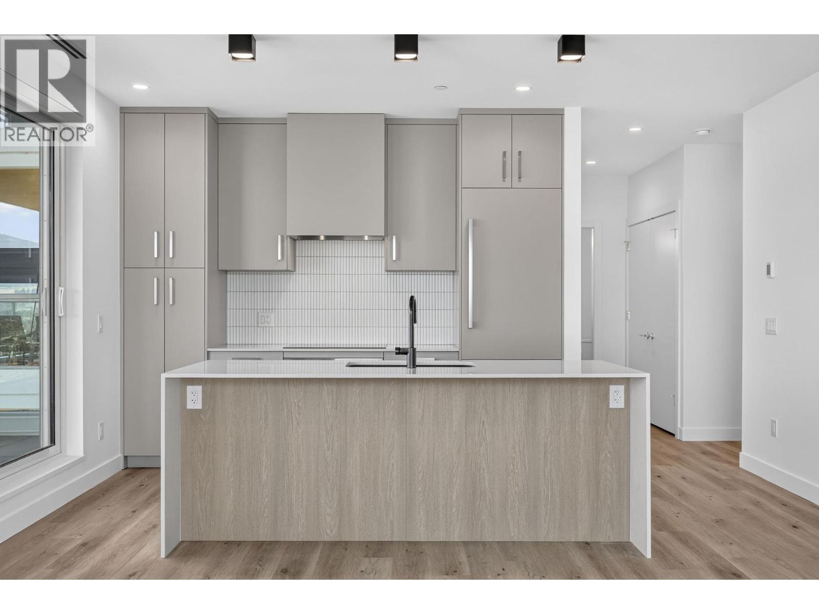 3300 Lakeshore Road Unit# 1303, Kelowna, British Columbia  V1W 0J9 - Photo 7 - 10399445