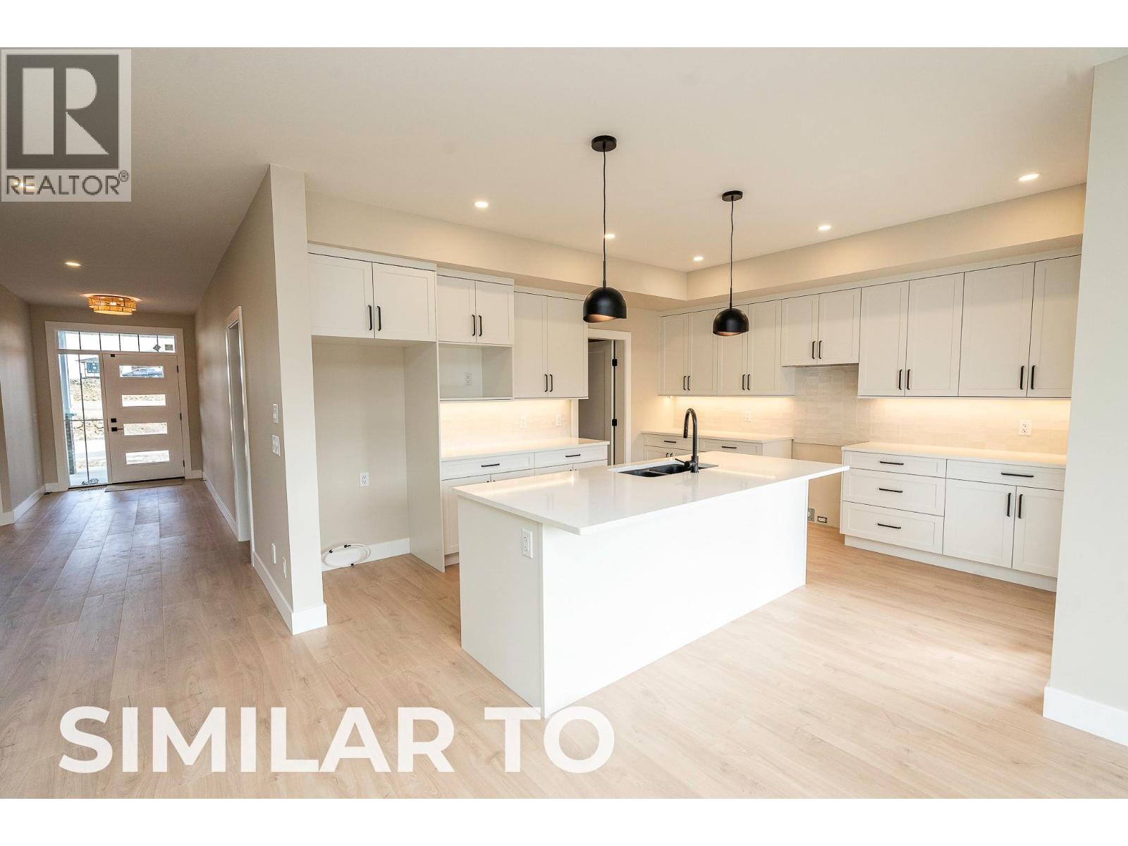3074 Flume Court, Kelowna, British Columbia  V4T 0H2 - Photo 2 - 10399060