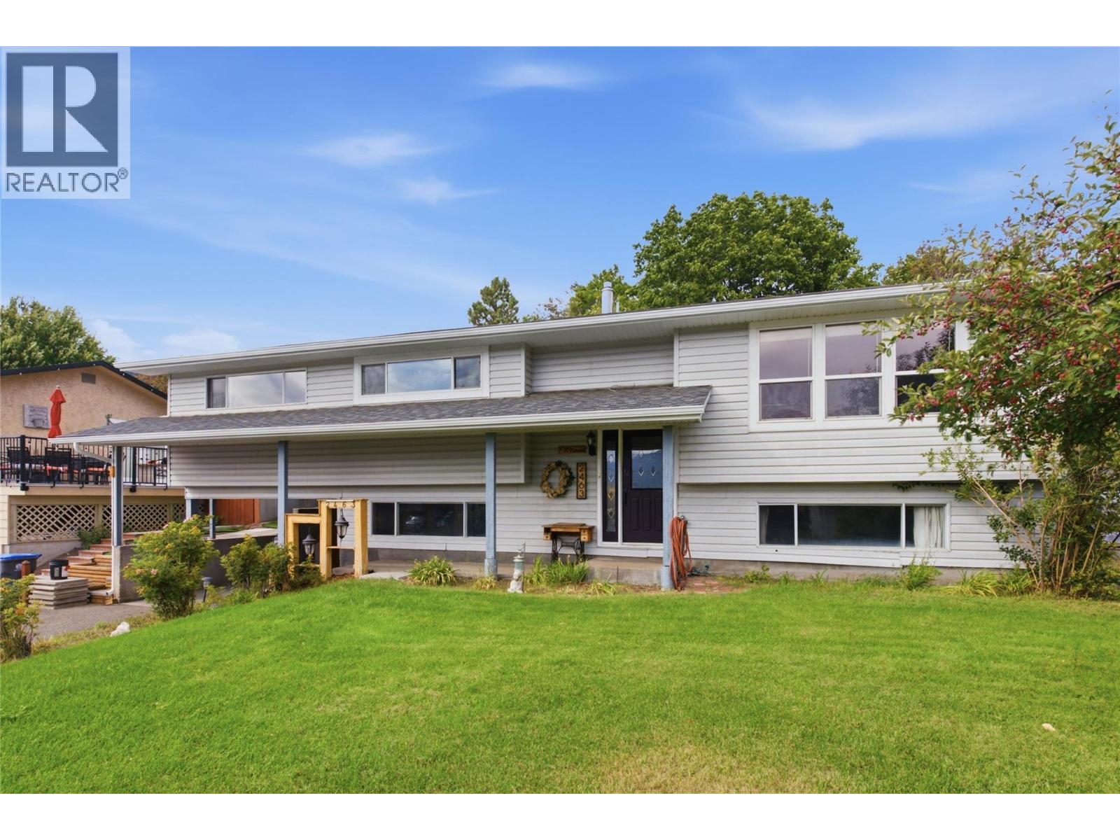2463 Reid Avenue, Merritt, British Columbia  V1K 1H6 - Photo 1 - 10399518