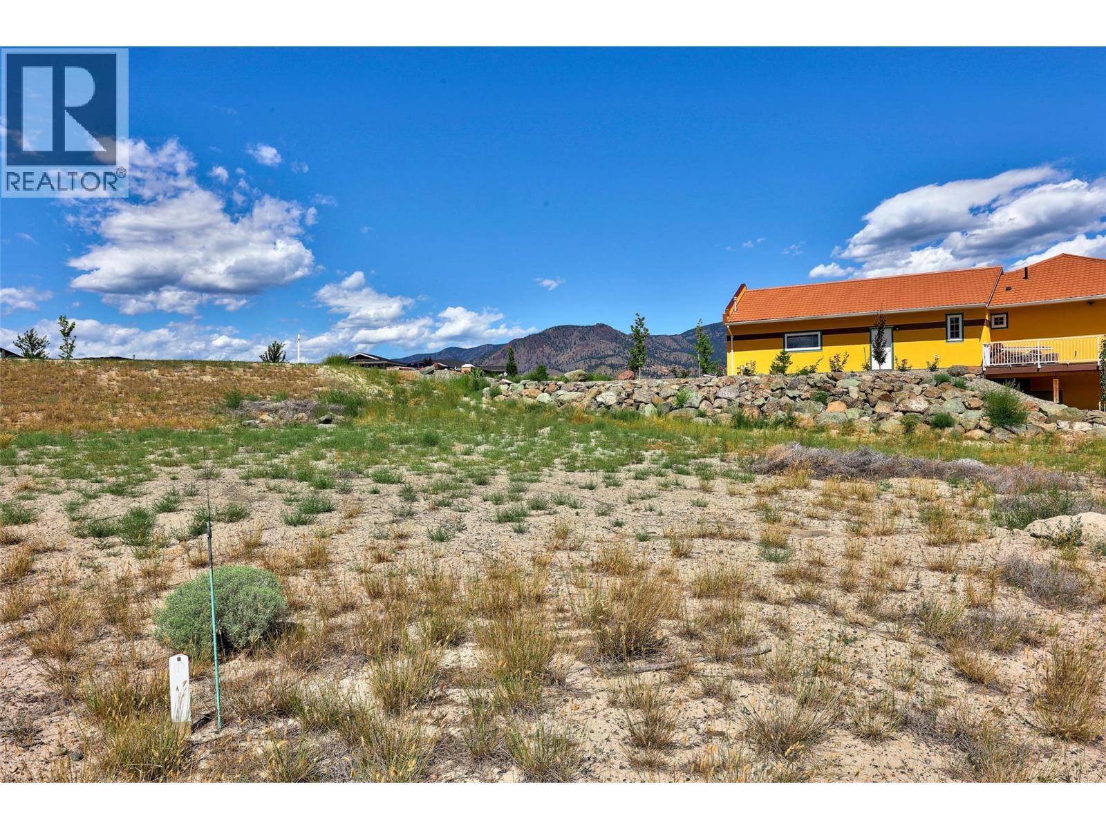 123 Lake Point Court, Kamloops, British Columbia  V1S 0G2 - Photo 4 - 10399463