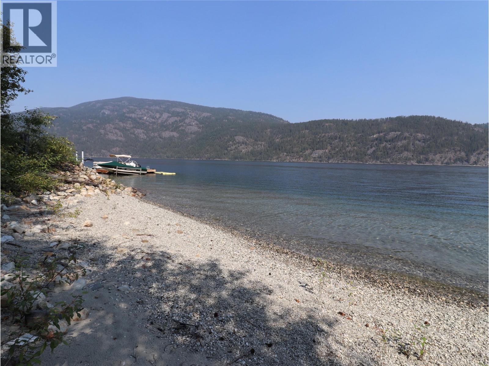 3658 Boat Access West Side Road, Christina Lake, British Columbia  V0H 1E0 - Photo 1 - 10398732