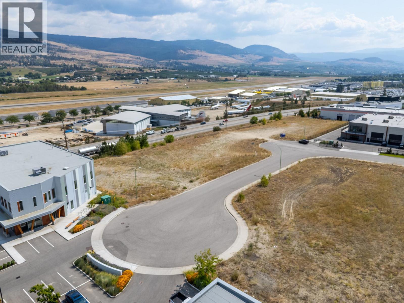 2165 Optic Court, Kelowna, British Columbia  V1V 2K5 - Photo 7 - 10399397