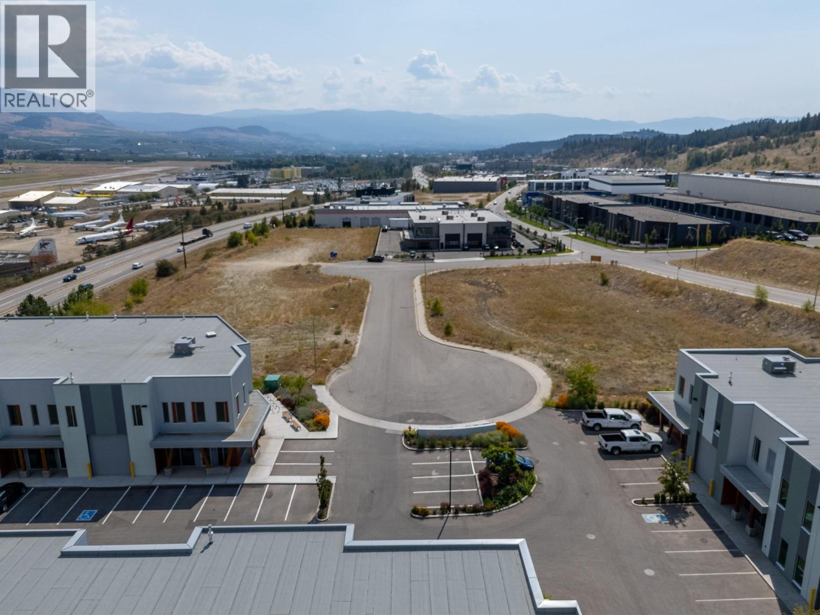 2165 Optic Court, Kelowna, British Columbia  V1V 2K5 - Photo 8 - 10399397