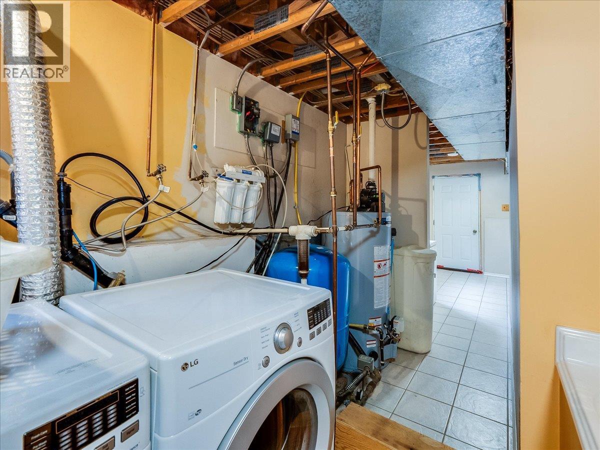 1076 Columbia Gardens Road, Fruitvale, British Columbia  V0G 1L1 - Photo 42 - 10399385
