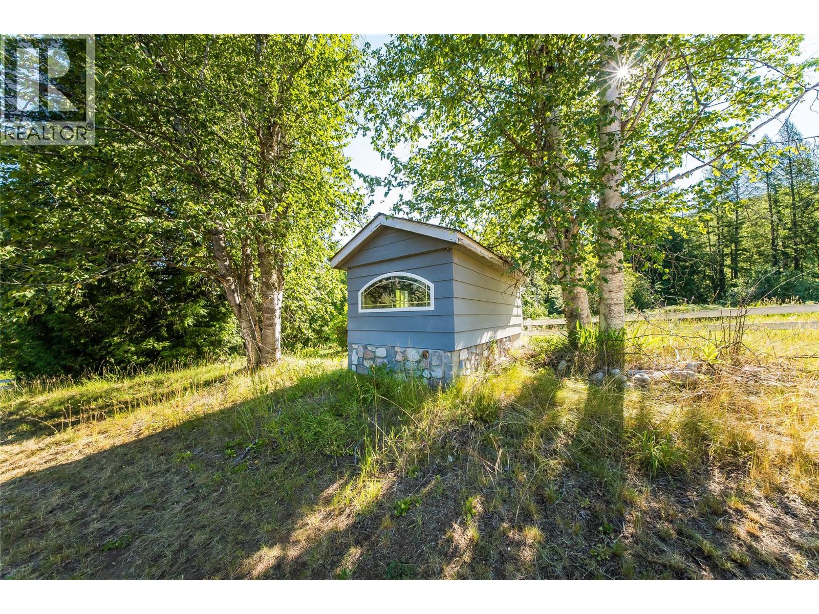 1076 Columbia Gardens Road, Fruitvale, British Columbia  V0G 1L1 - Photo 74 - 10399385