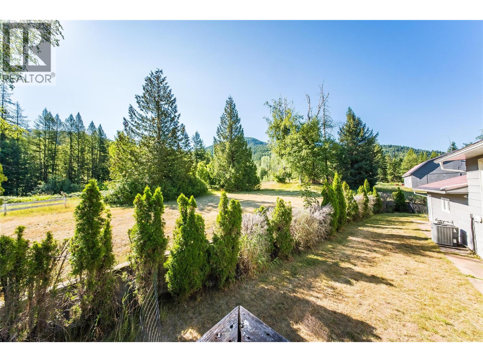 1076 Columbia Gardens Road, Fruitvale, British Columbia  V0G 1L1 - Photo 82 - 10399385