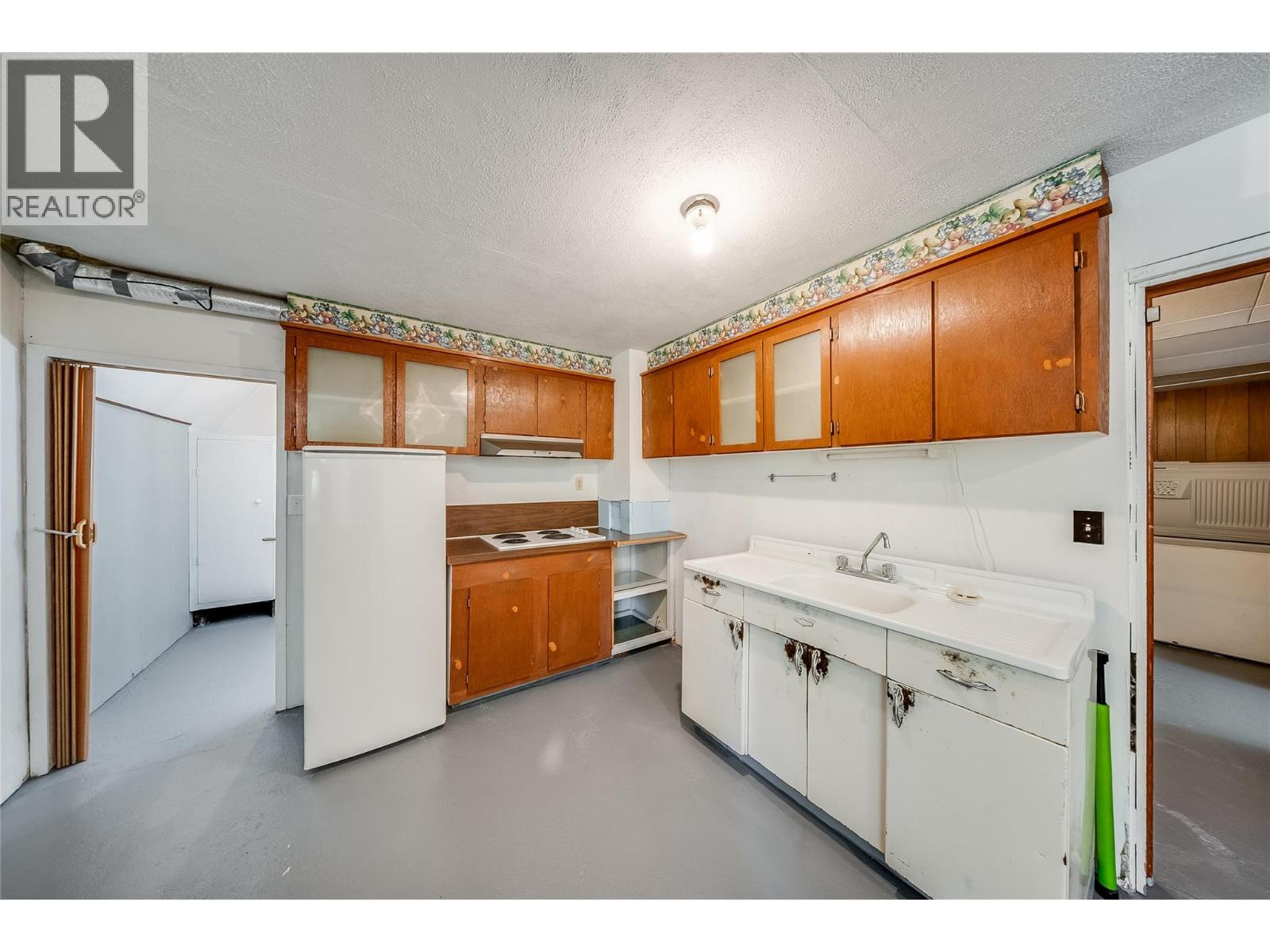 1048 Christie Road, Montrose, British Columbia  V0G 1P0 - Photo 19 - 10398908
