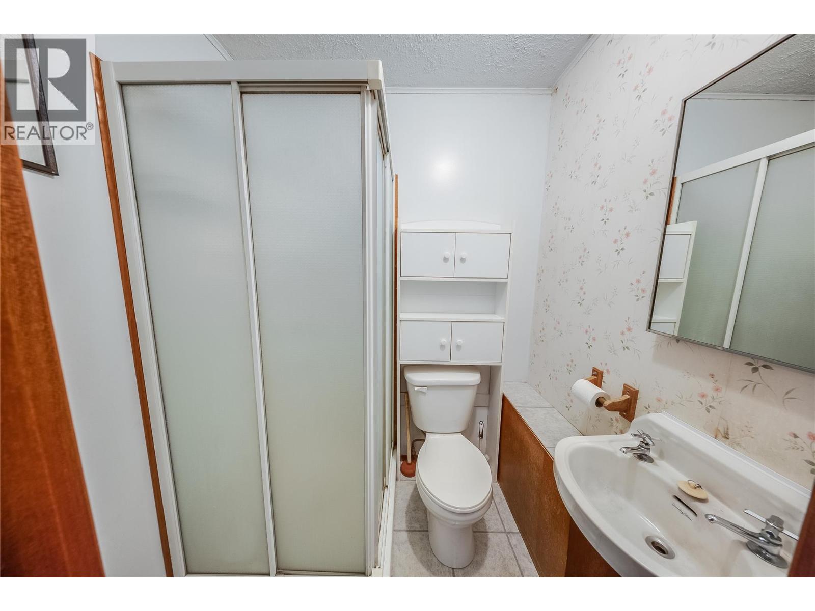 1048 Christie Road, Montrose, British Columbia  V0G 1P0 - Photo 24 - 10398908