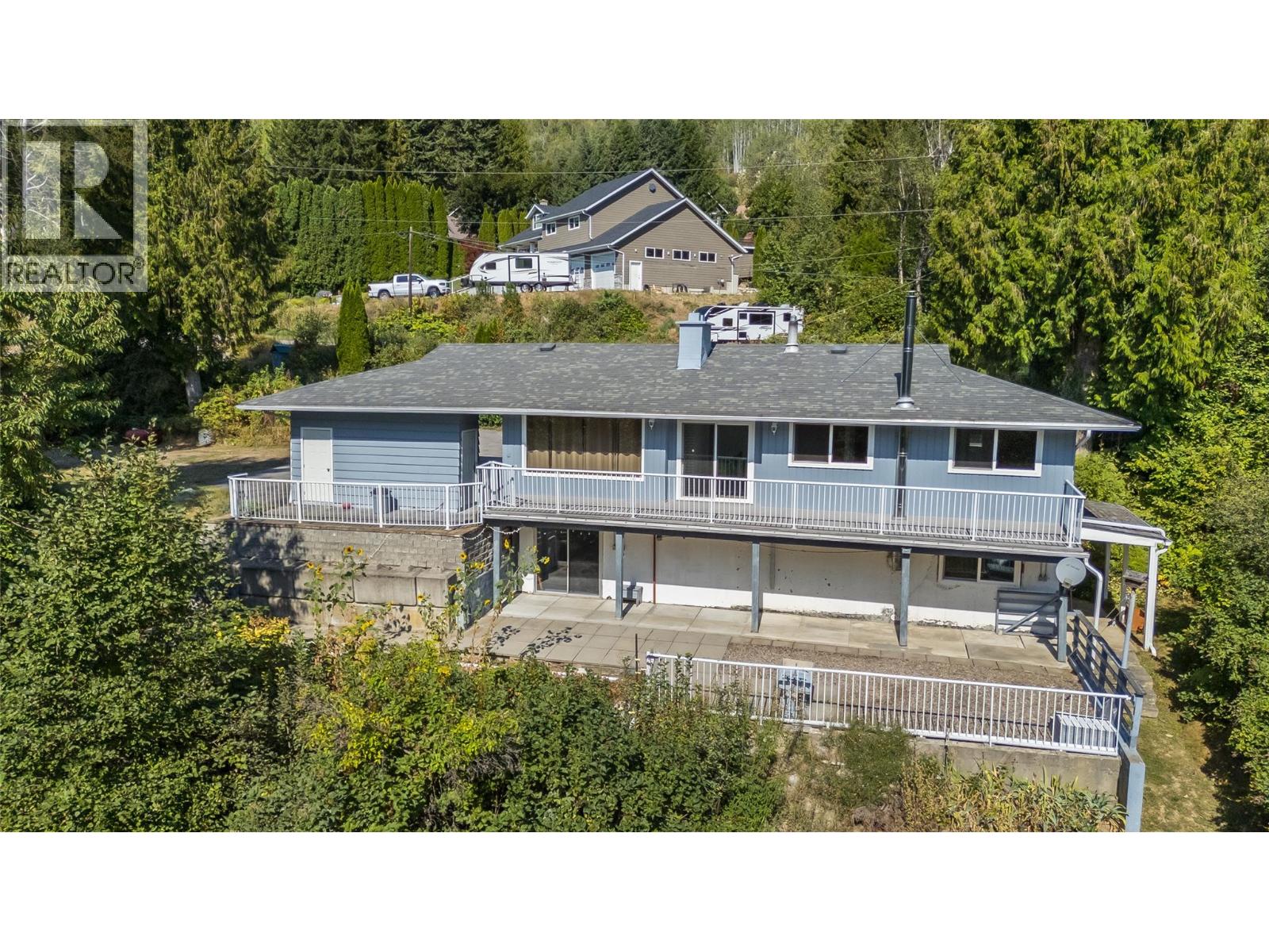 1048 Christie Road, Montrose, British Columbia  V0G 1P0 - Photo 26 - 10398908