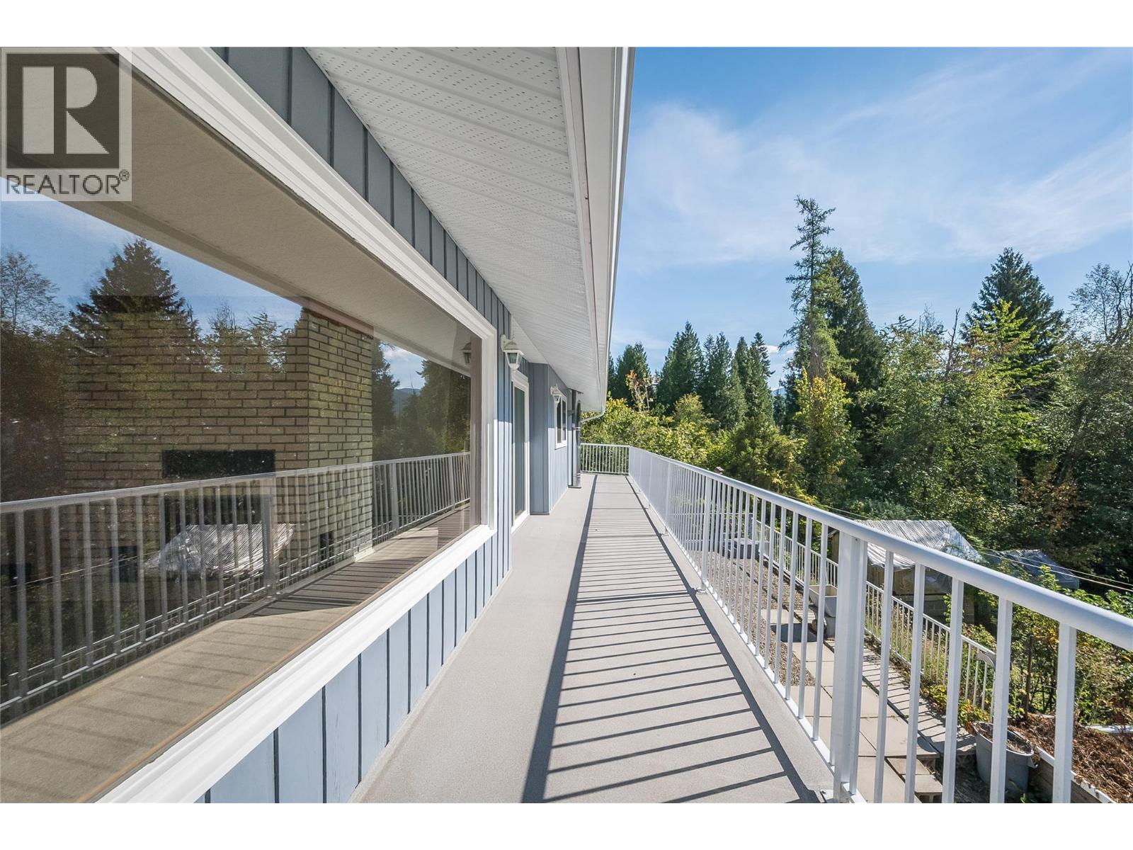 1048 Christie Road, Montrose, British Columbia  V0G 1P0 - Photo 27 - 10398908