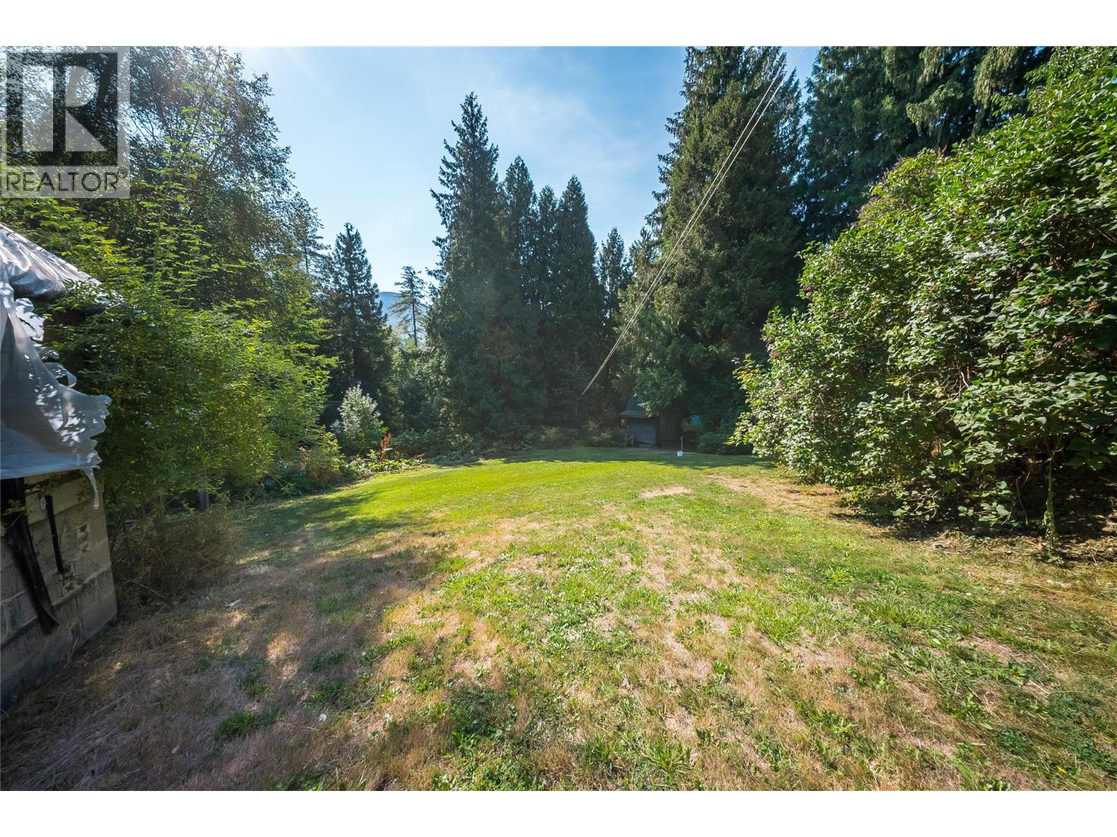 1048 Christie Road, Montrose, British Columbia  V0G 1P0 - Photo 36 - 10398908