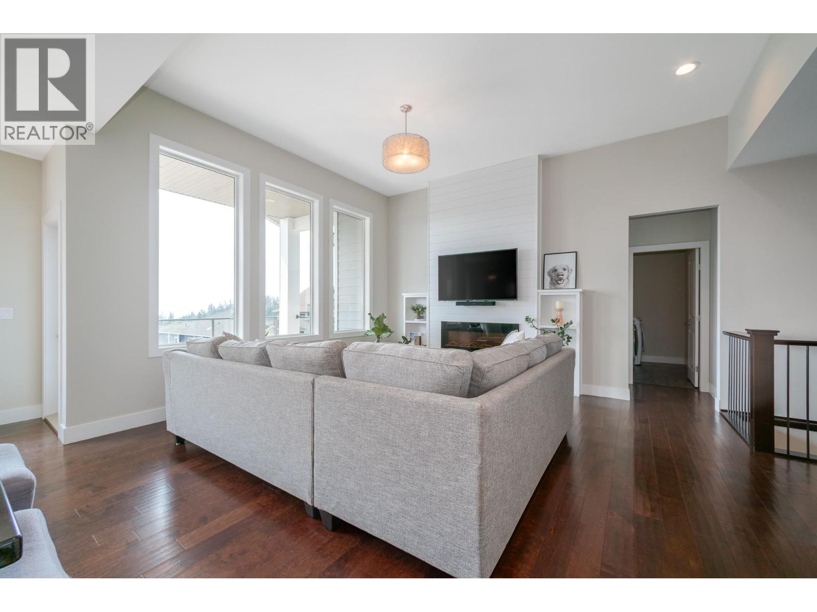2420 Tallus Heights Drive, West Kelowna, British Columbia  V4T 3M2 - Photo 16 - 10399507