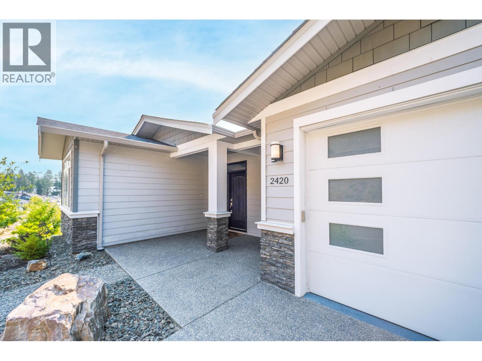 2420 Tallus Heights Drive, West Kelowna, British Columbia  V4T 3M2 - Photo 5 - 10399507