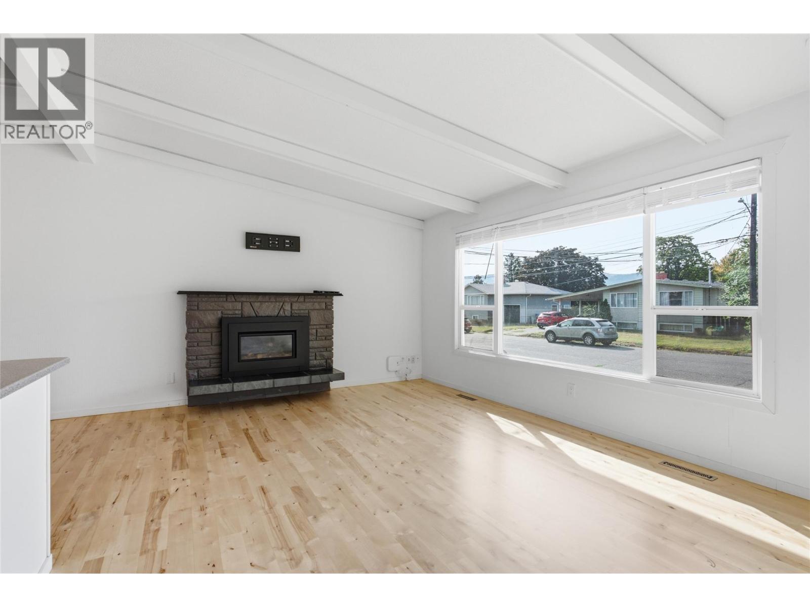 628 Duncan Avenue, Kamloops, British Columbia  V2B 1R6 - Photo 7 - 10399401