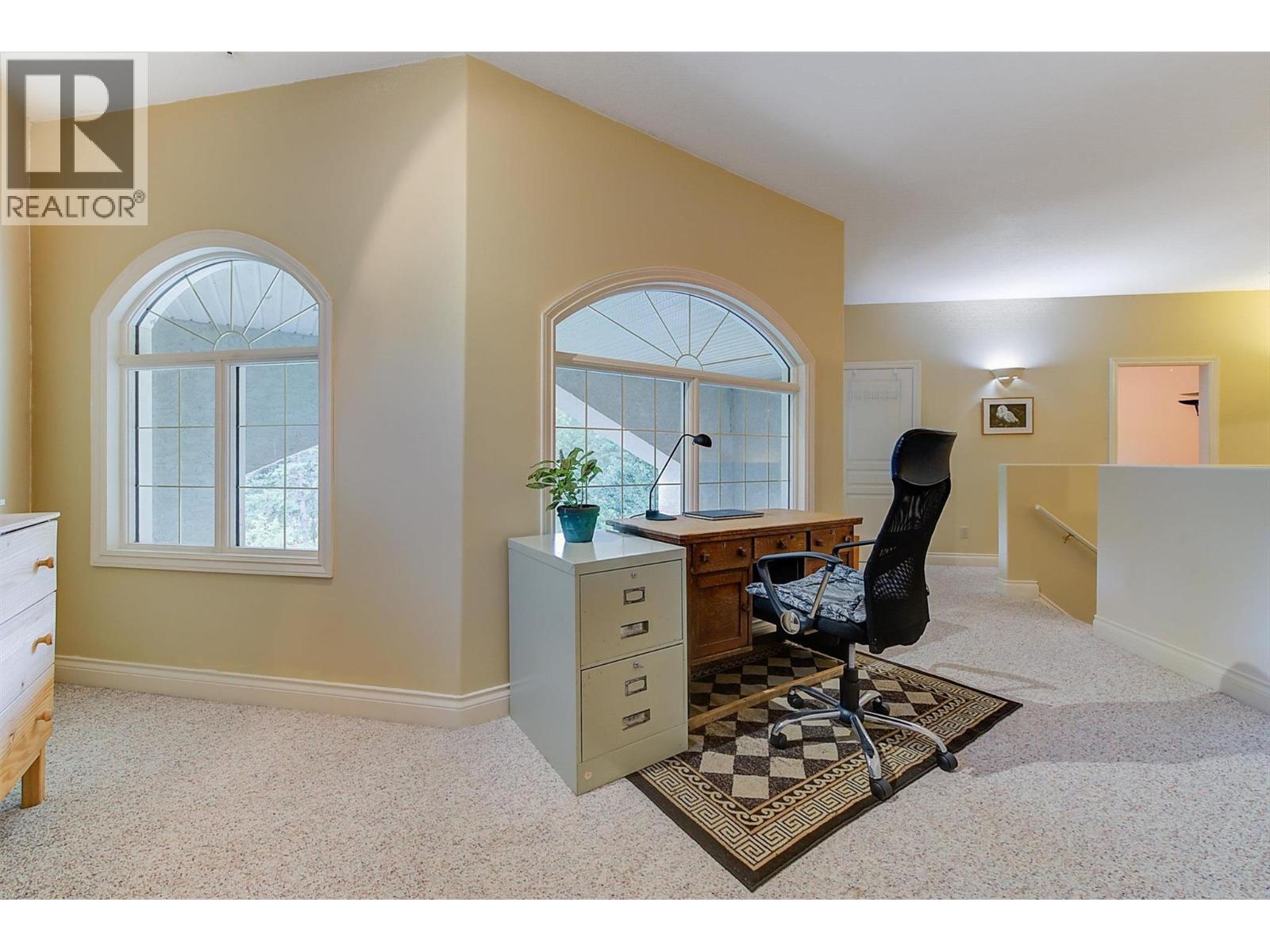 3605 Luxmoore Road, Kelowna, British Columbia  V1W 4C7 - Photo 23 - 10399361