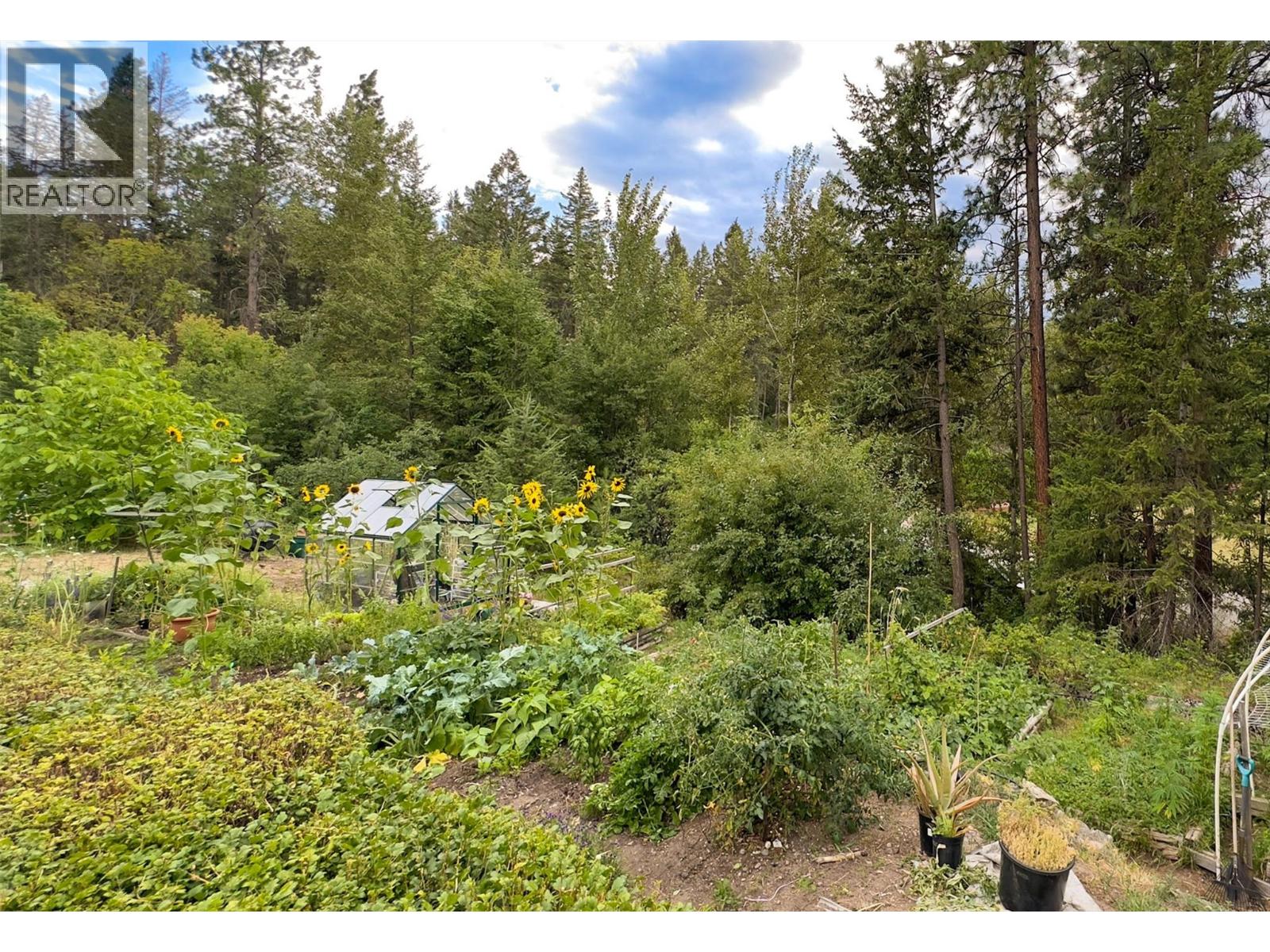 3605 Luxmoore Road, Kelowna, British Columbia  V1W 4C7 - Photo 43 - 10399361
