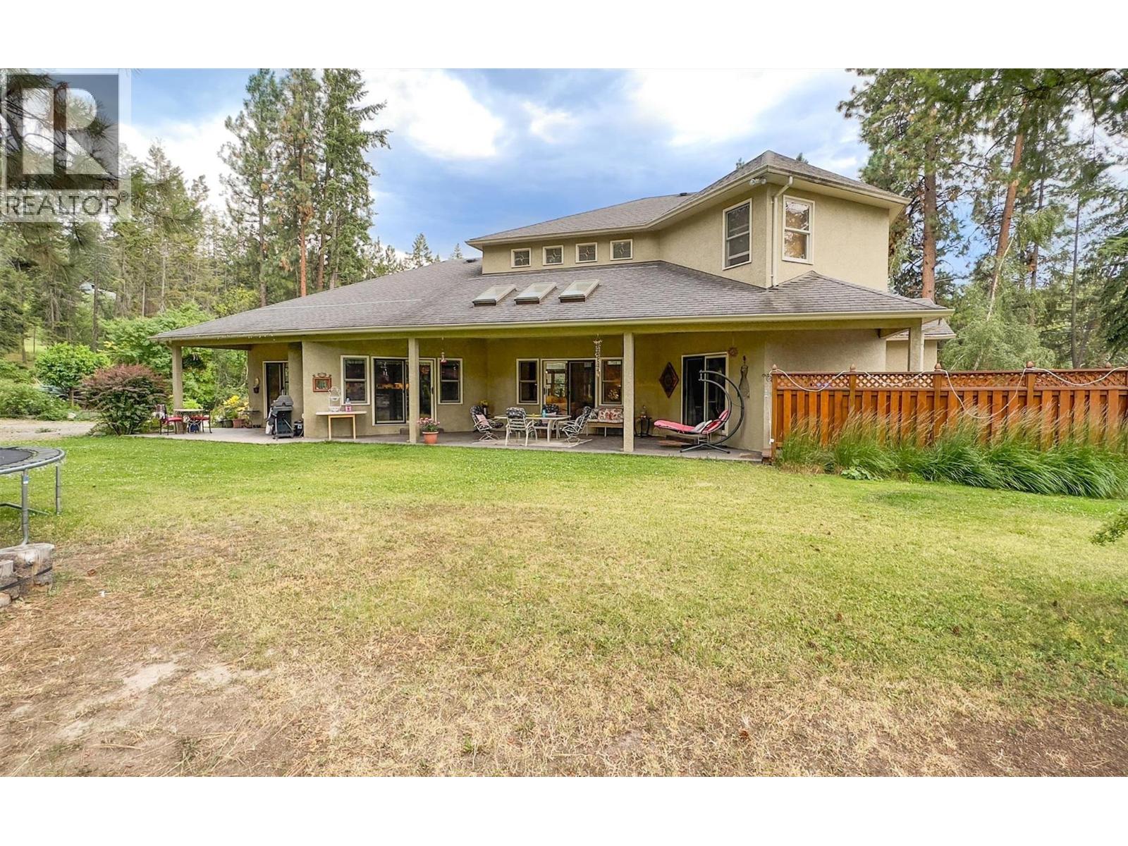 3605 Luxmoore Road, Kelowna, British Columbia  V1W 4C7 - Photo 5 - 10399361