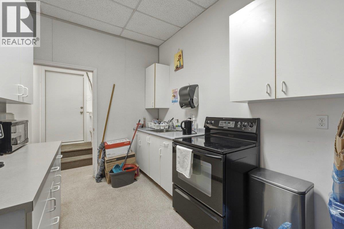 3003 30 Street, Vernon, British Columbia  V1T 9J5 - Photo 30 - 10399279
