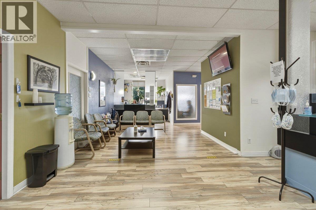 3003 30 Street, Vernon, British Columbia  V1T 9J5 - Photo 51 - 10399279