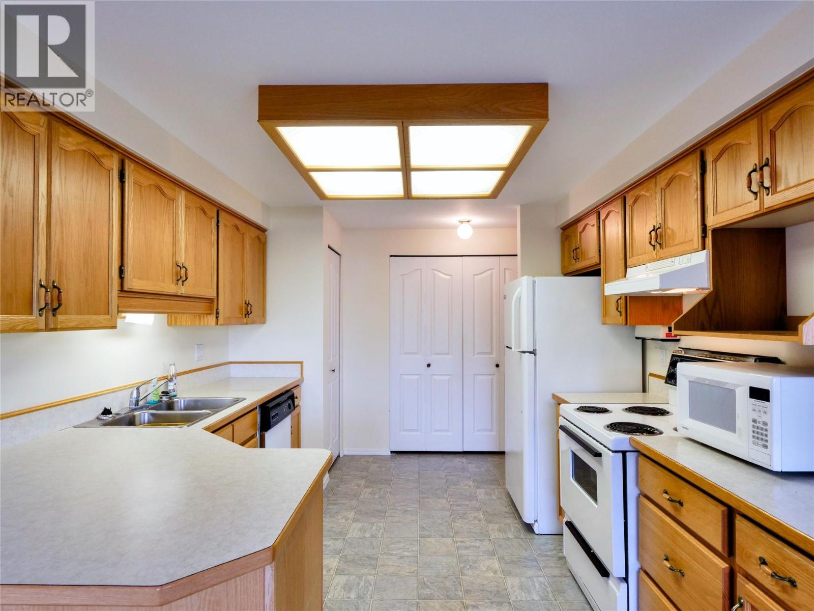 42 Fuji Court Unit# 11, Osoyoos, British Columbia  V0H 1V0 - Photo 15 - 10399223