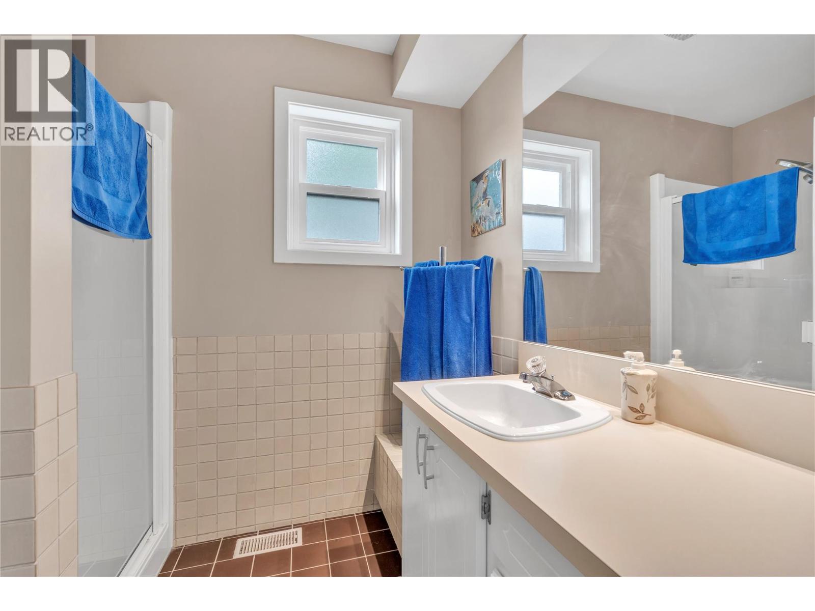162 Westview Place, Penticton, British Columbia  V2A 7W2 - Photo 28 - 10399182
