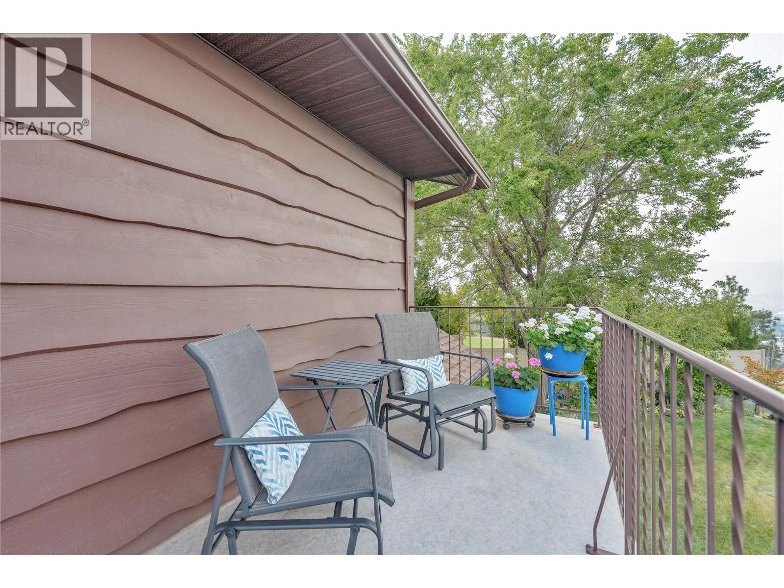 162 Westview Place, Penticton, British Columbia  V2A 7W2 - Photo 32 - 10399182