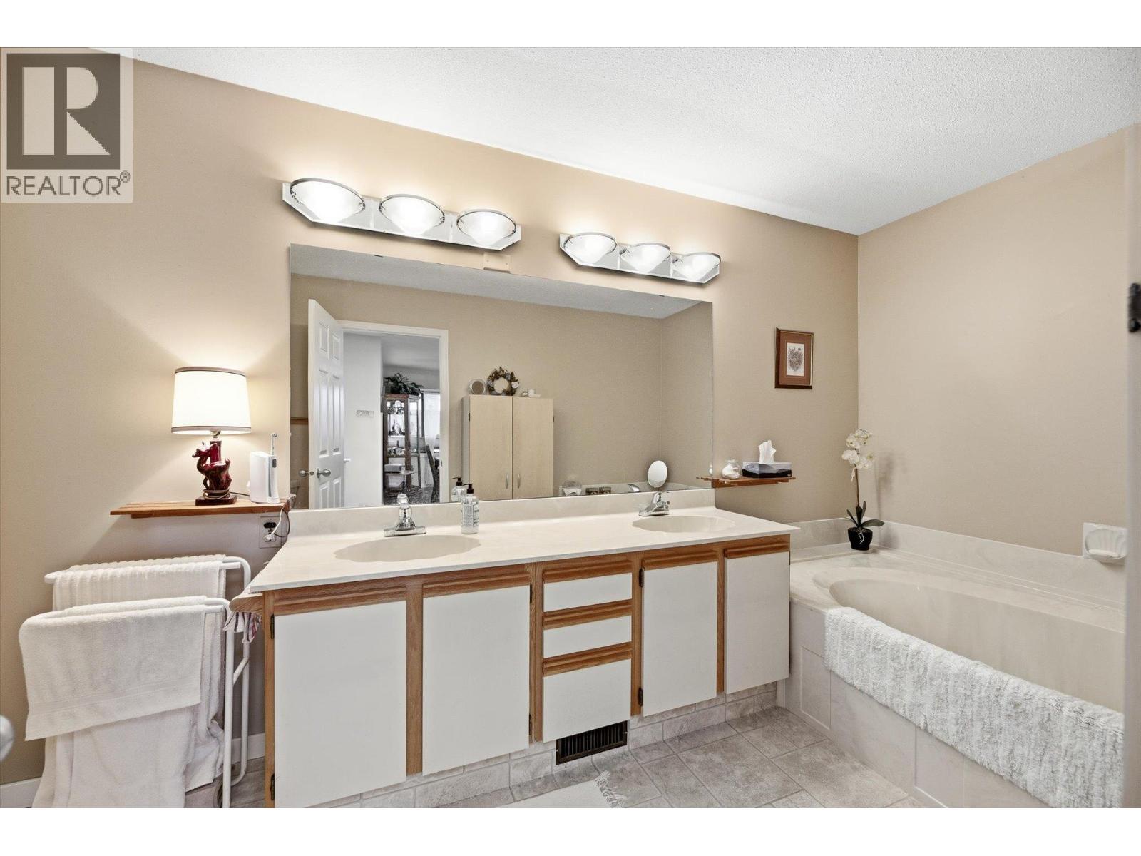 1765 Leckie Road Unit# 201, Kelowna, British Columbia  V1X 6X5 - Photo 16 - 10399030