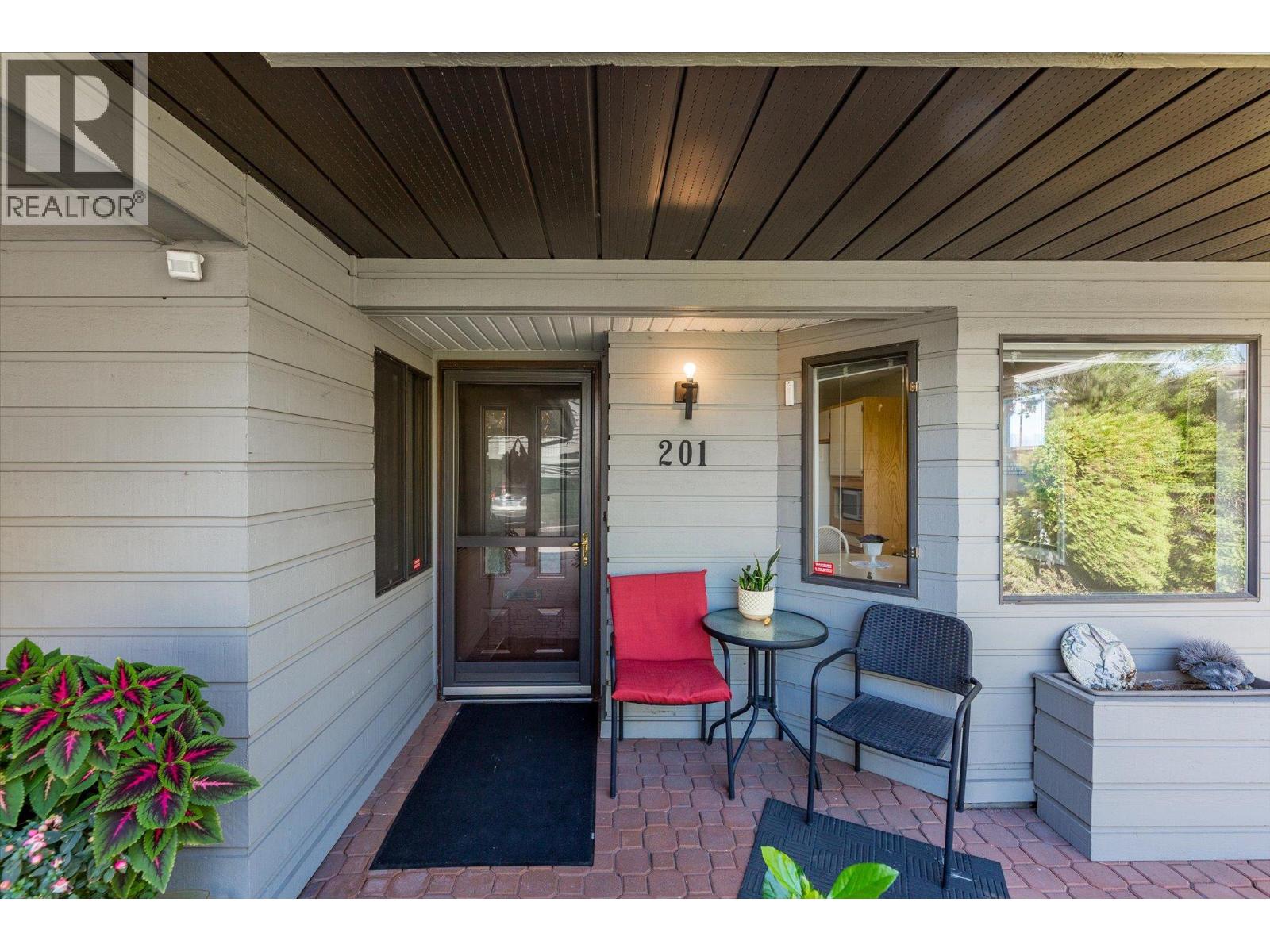 1765 Leckie Road Unit# 201, Kelowna, British Columbia  V1X 6X5 - Photo 2 - 10399030