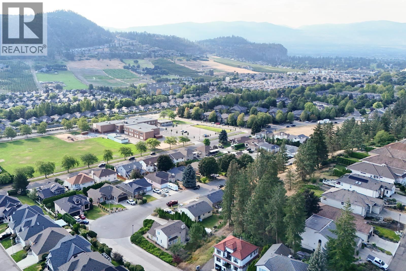 464 Glen Pine Court, Kelowna, British Columbia  V1V 1R3 - Photo 37 - 10398893