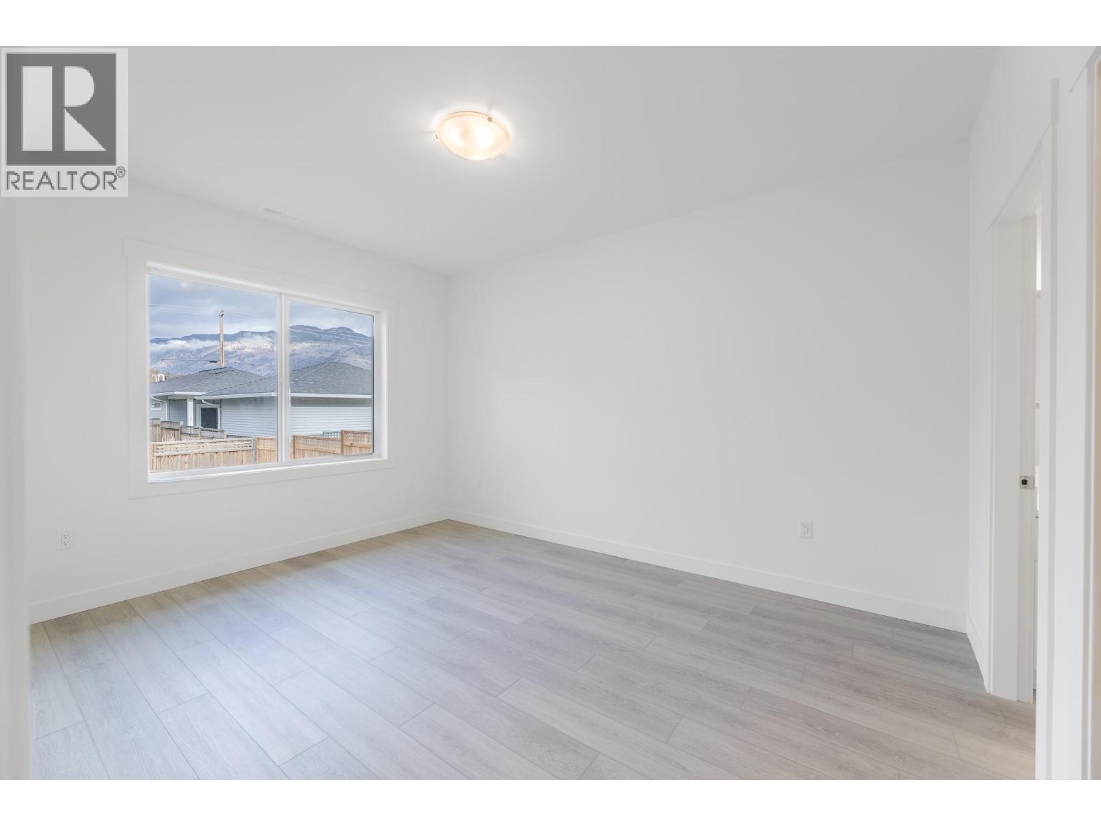 396 11th Avenue, Keremeos, British Columbia  V0X 1N3 - Photo 19 - 10399426