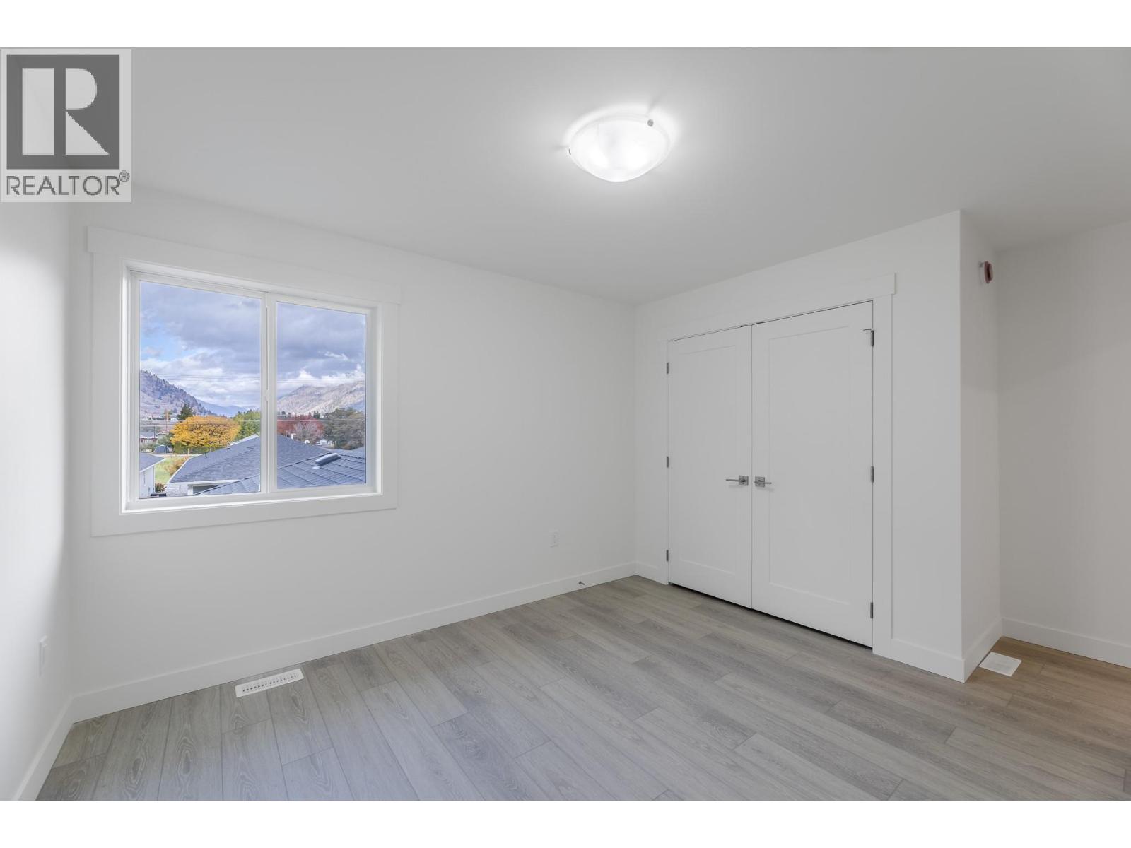 396 11th Avenue, Keremeos, British Columbia  V0X 1N3 - Photo 34 - 10399426