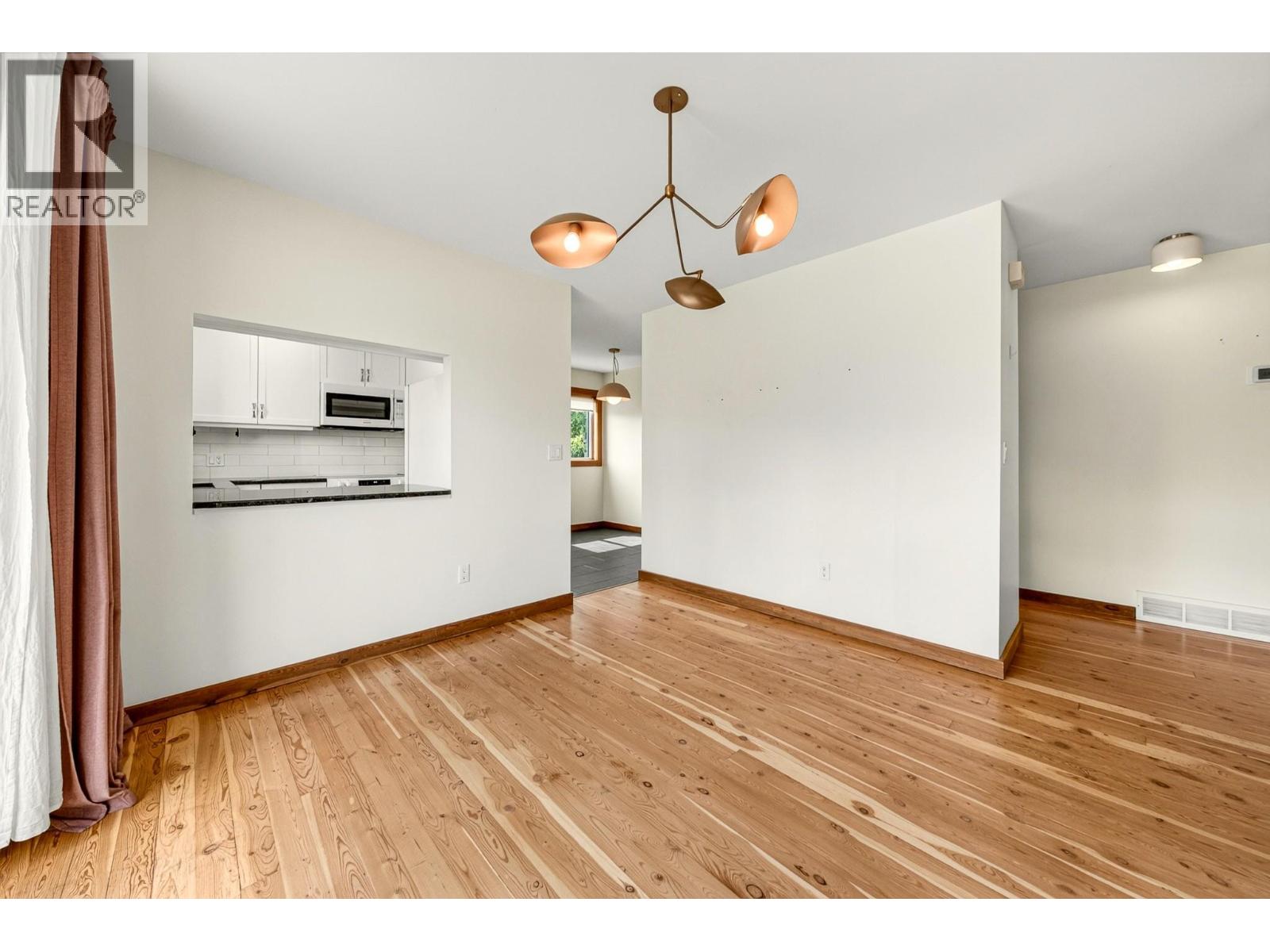 17 Parkland Drive, Fernie, British Columbia  V0B 1M5 - Photo 15 - 10395997