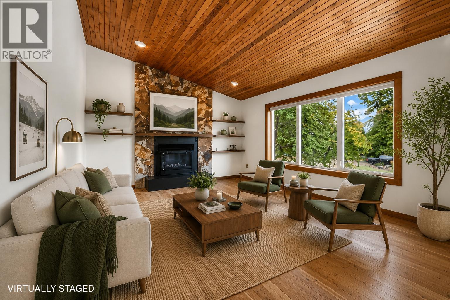 17 Parkland Drive, Fernie, British Columbia  V0B 1M5 - Photo 3 - 10395997