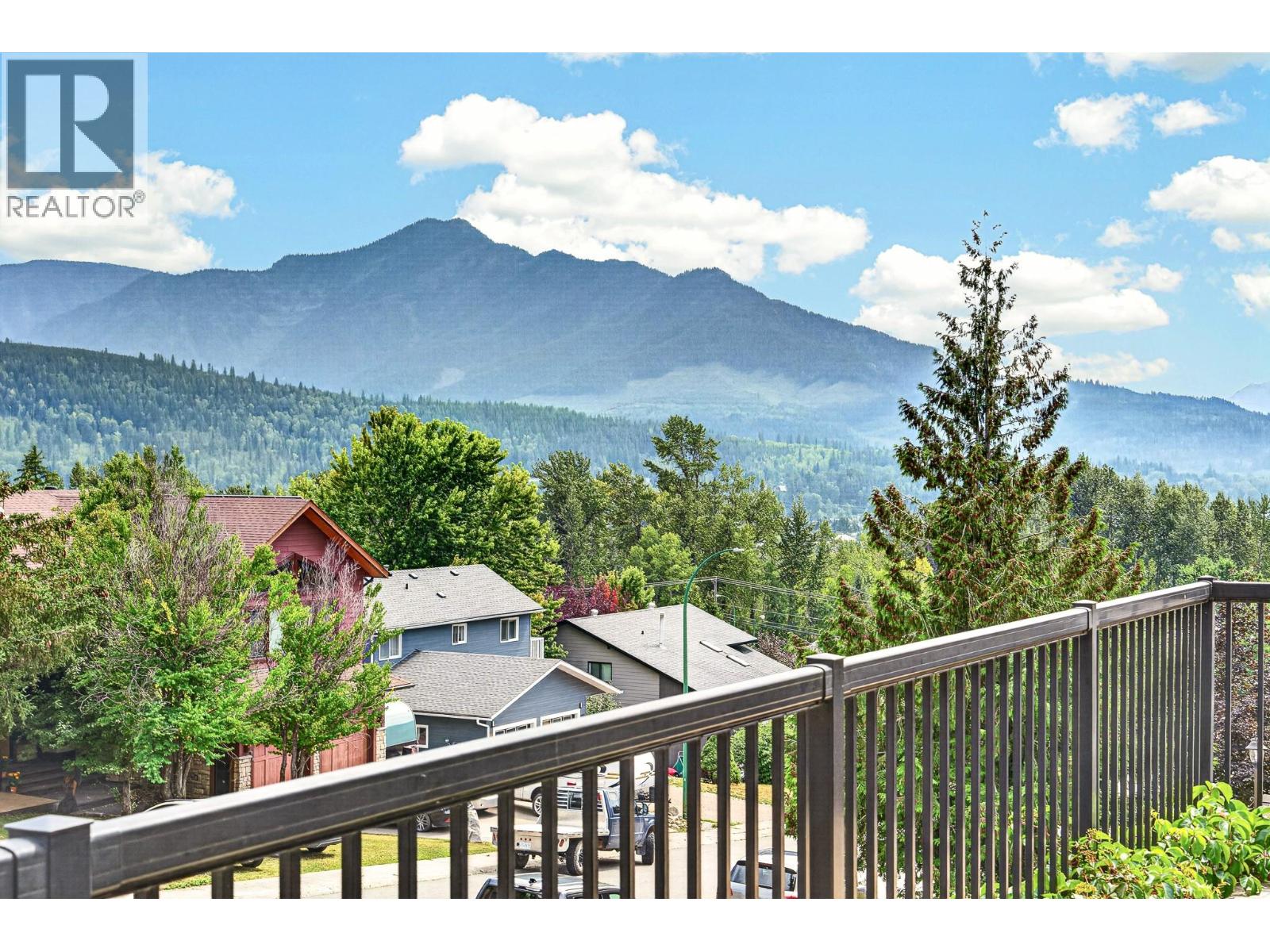 17 Parkland Drive, Fernie, British Columbia  V0B 1M5 - Photo 60 - 10395997